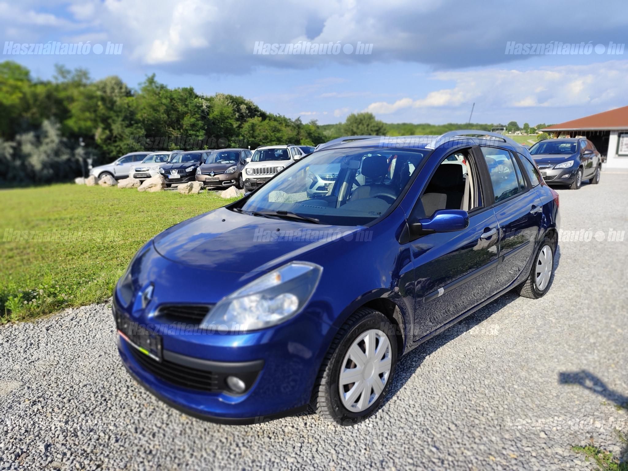 RENAULT CLIO 2009/2 - 1
