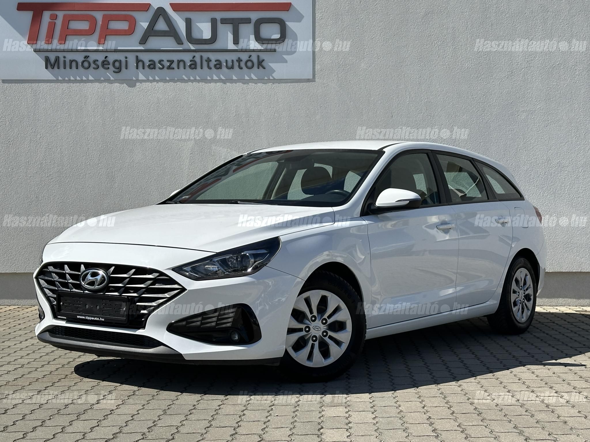 HYUNDAI I30 2021/3 - 1