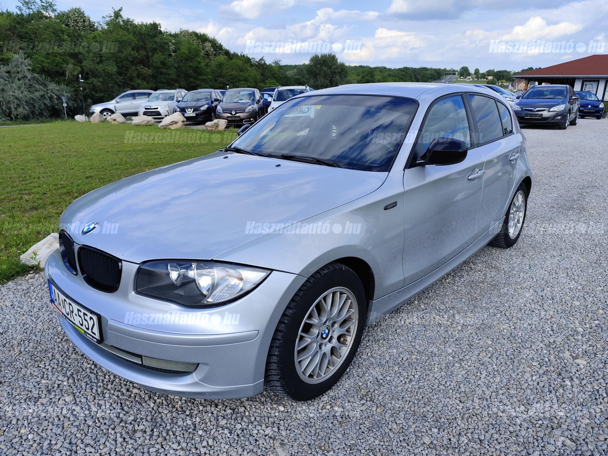 BMW 118 2011/2 - 1