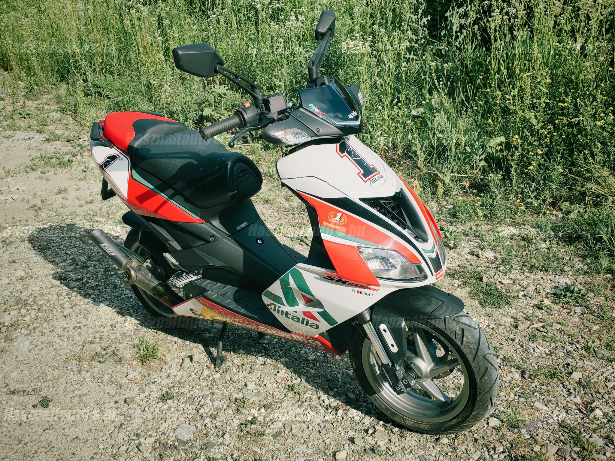 APRILIA SR 50 2012/4 - 1