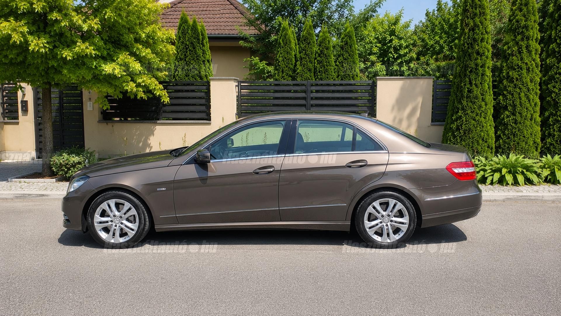 MERCEDES-BENZ E 350 2011/12 - 1
