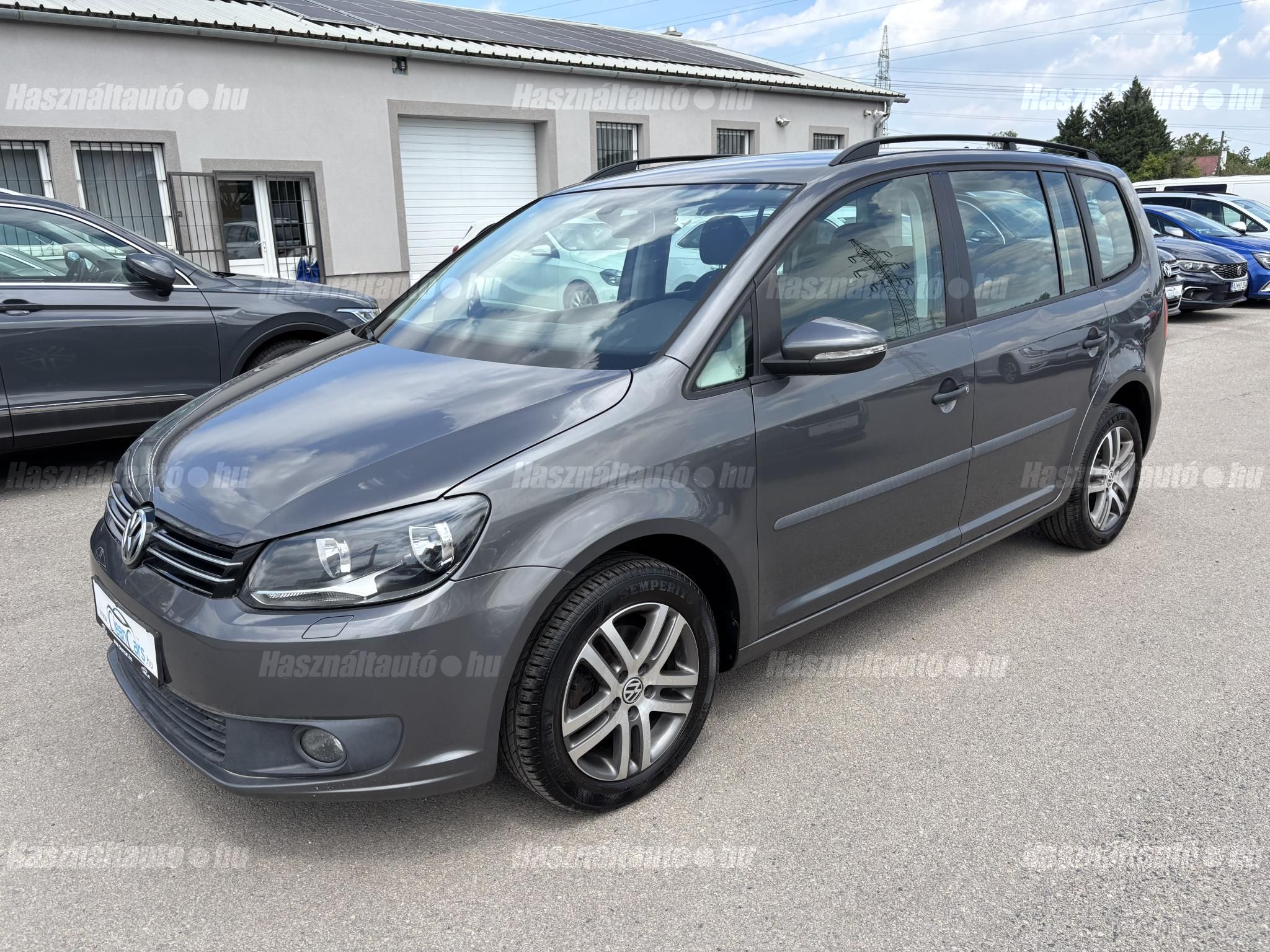 VOLKSWAGEN TOURAN 2014/7 - 1