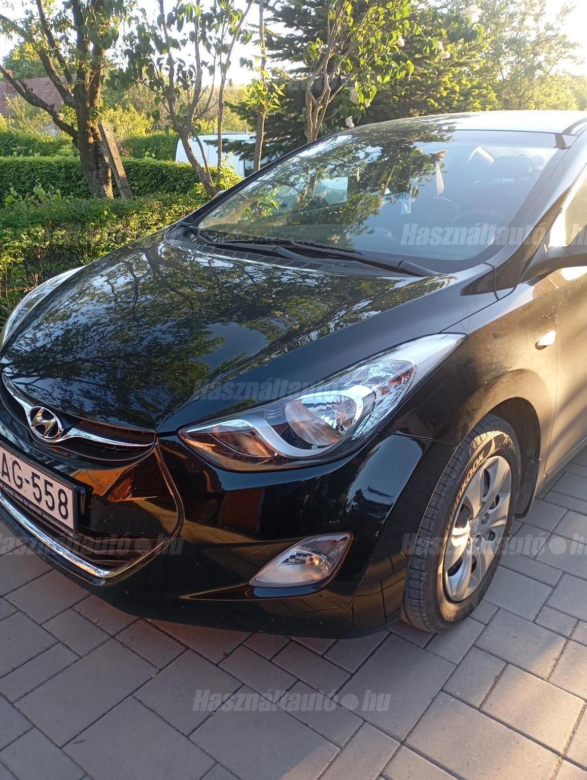 HYUNDAI ELANTRA 2012/1 - 1