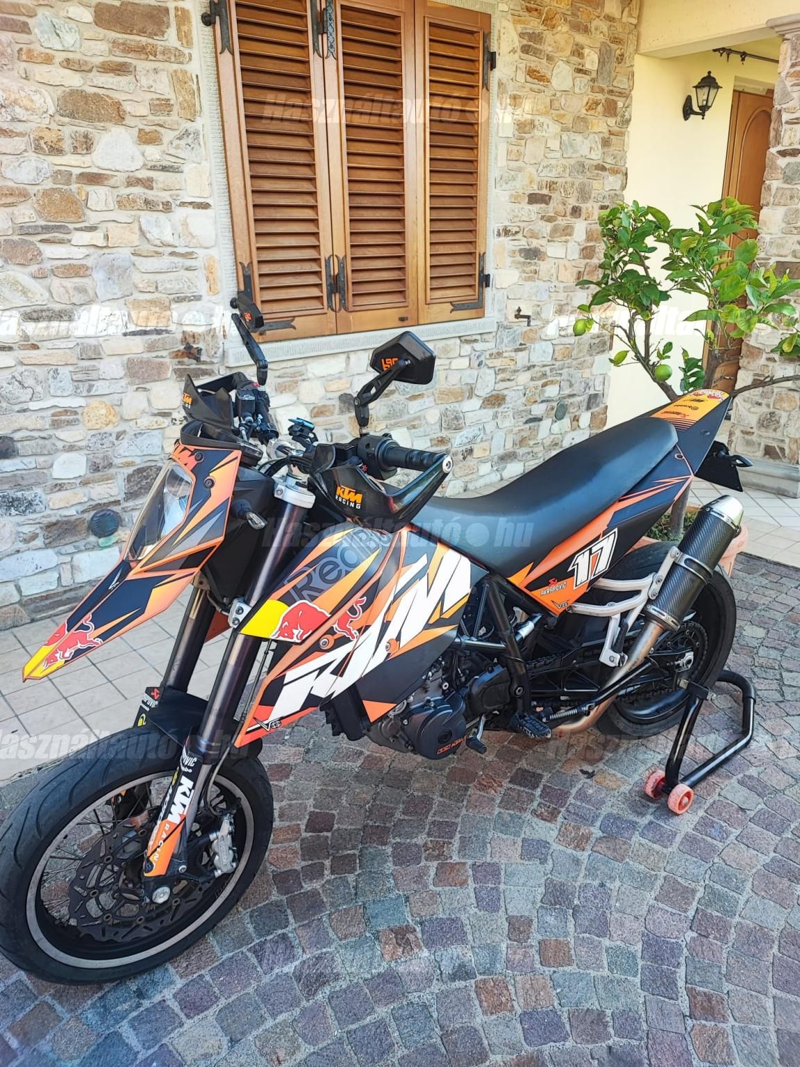 KTM 690 SUPERMOTO 2007/8 - 1