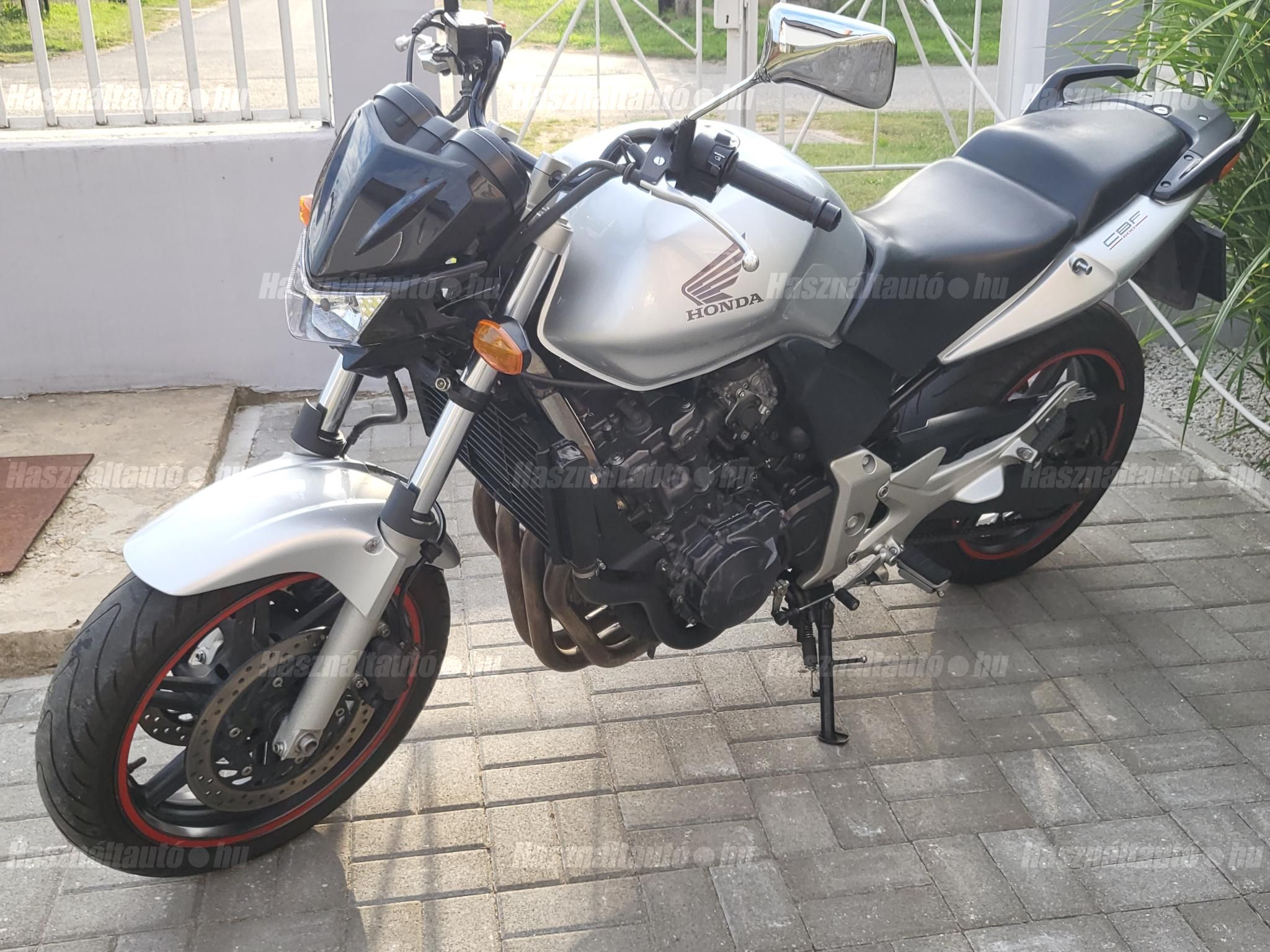 HONDA CBF 600 2004/5 - 1