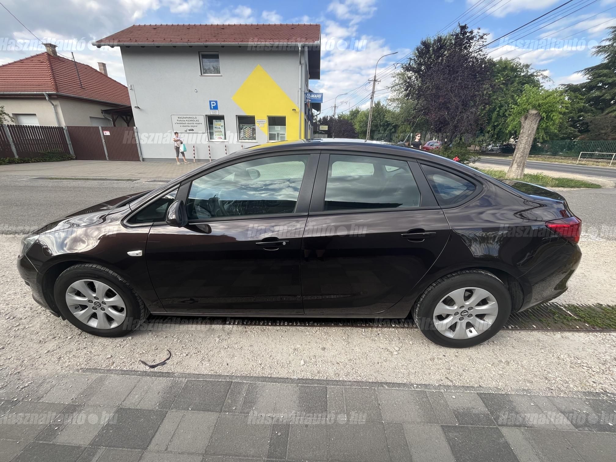 OPEL ASTRA J 2014/10 - 1