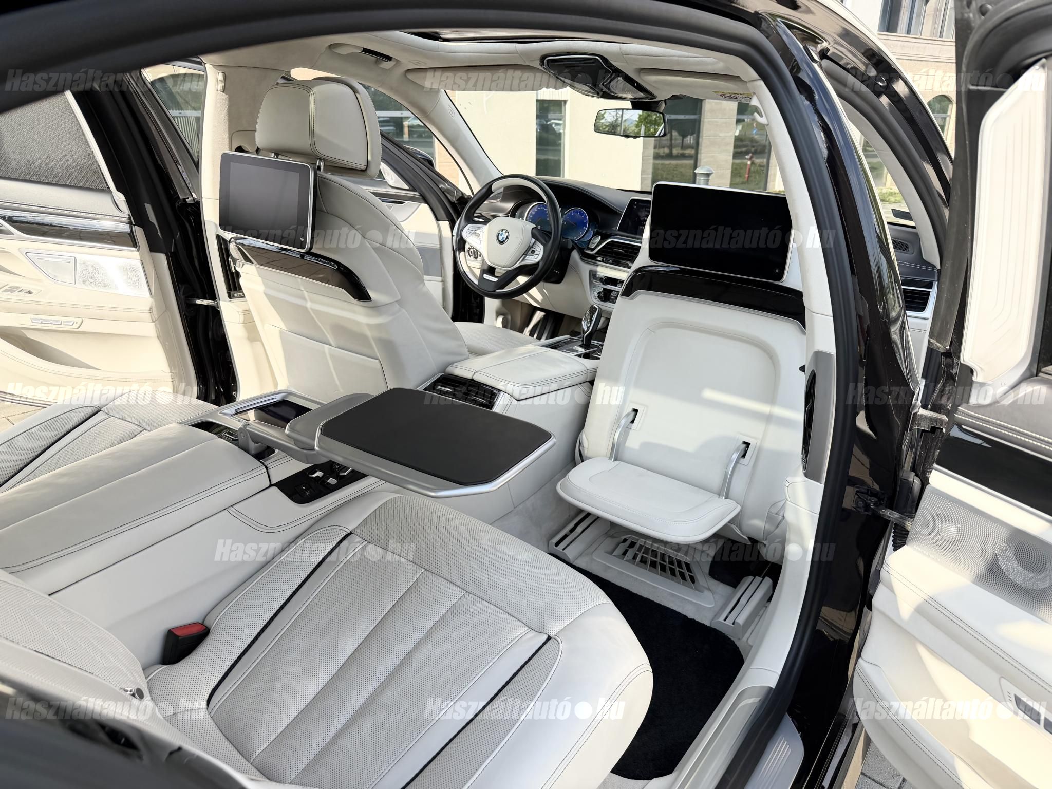 BMW 750 2017/5 - 1