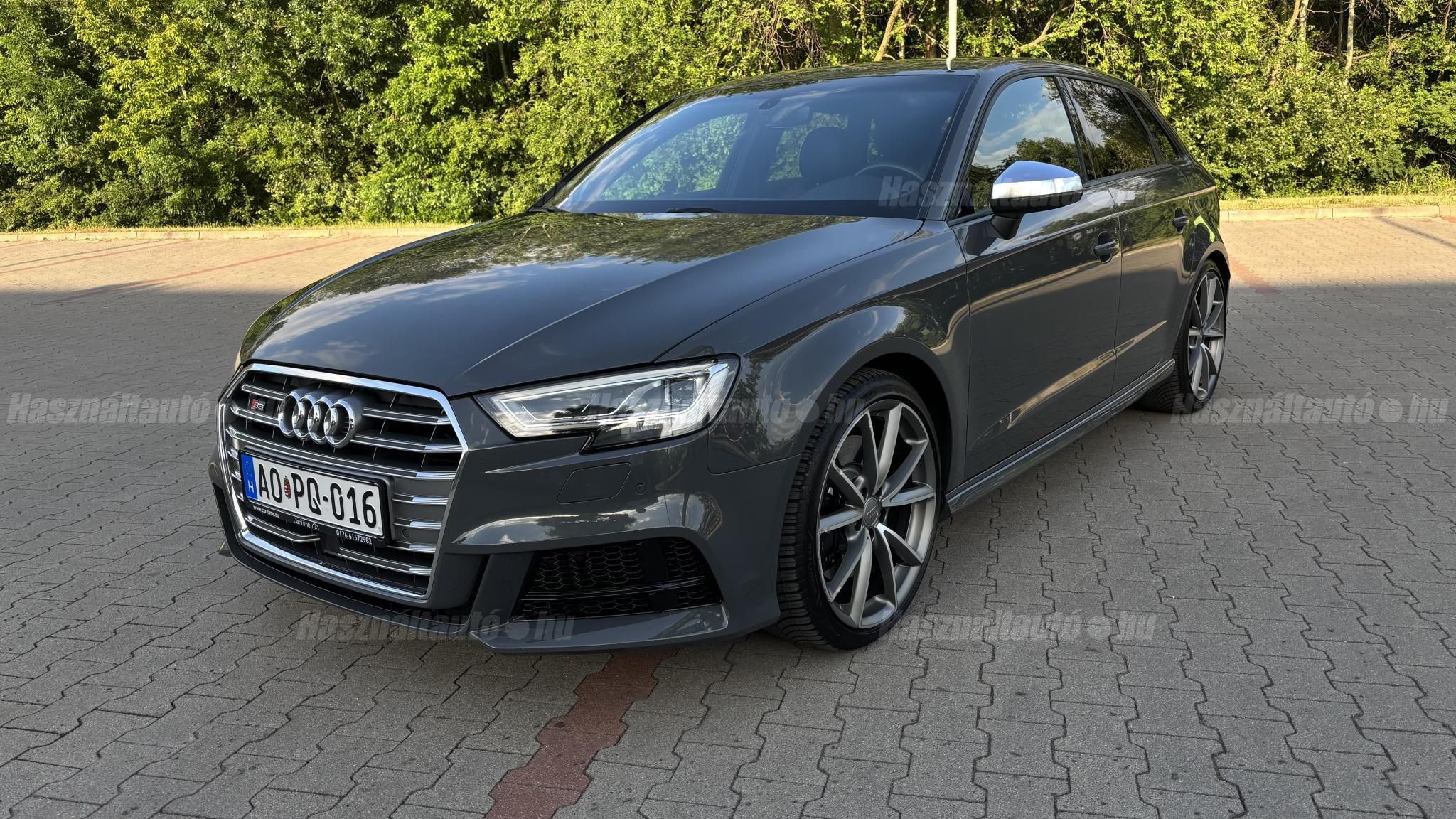 AUDI S3 2017/10 - 1