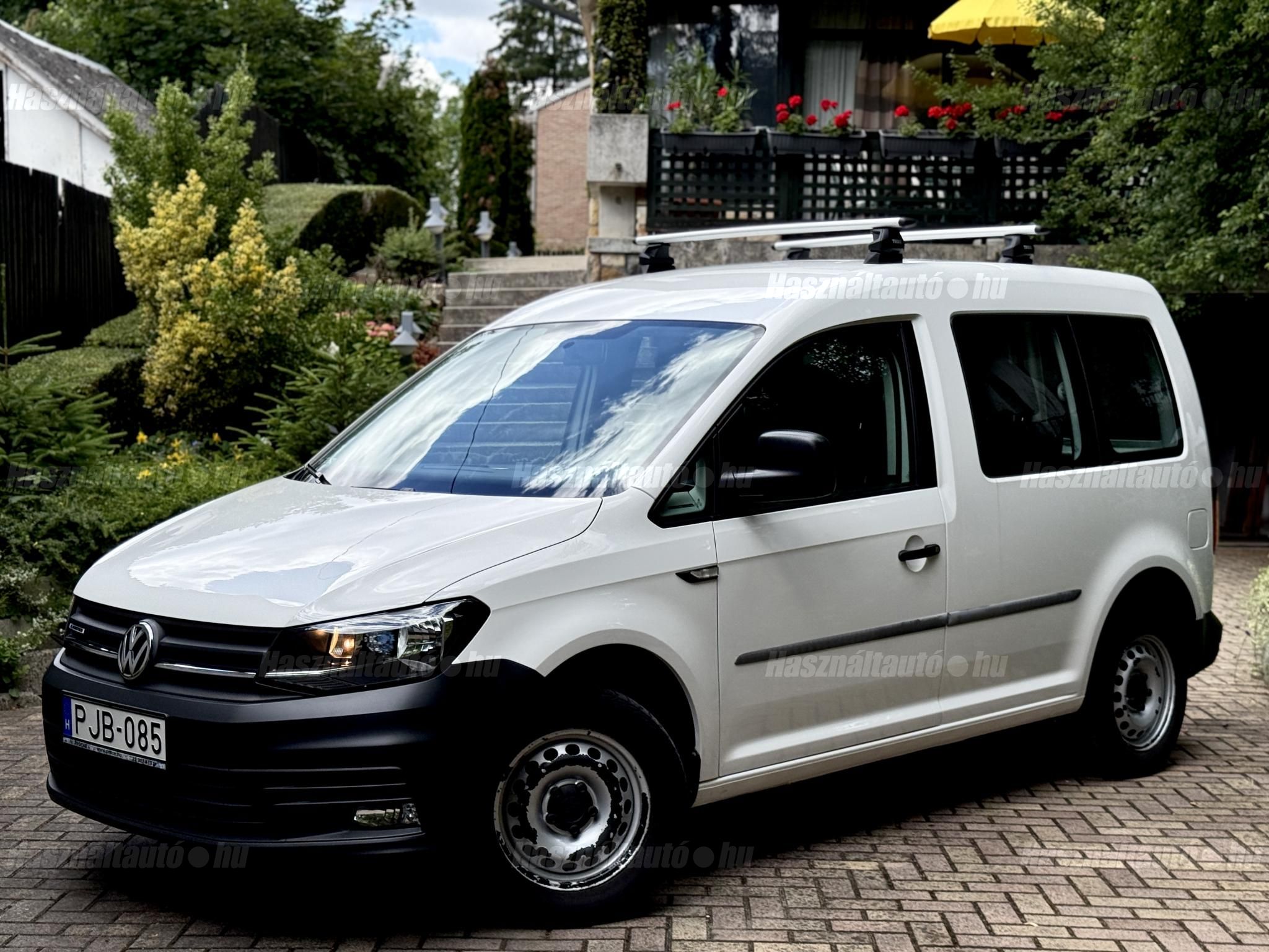 VOLKSWAGEN CADDY 2017 - 1