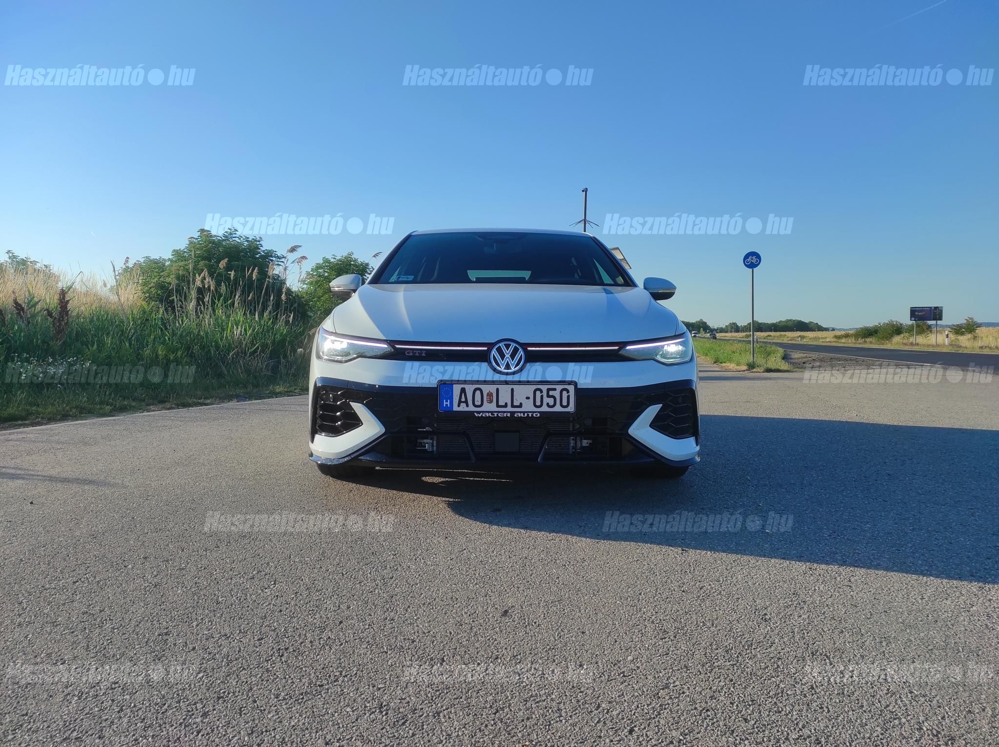 VOLKSWAGEN GOLF VIII 2026/1 - 1