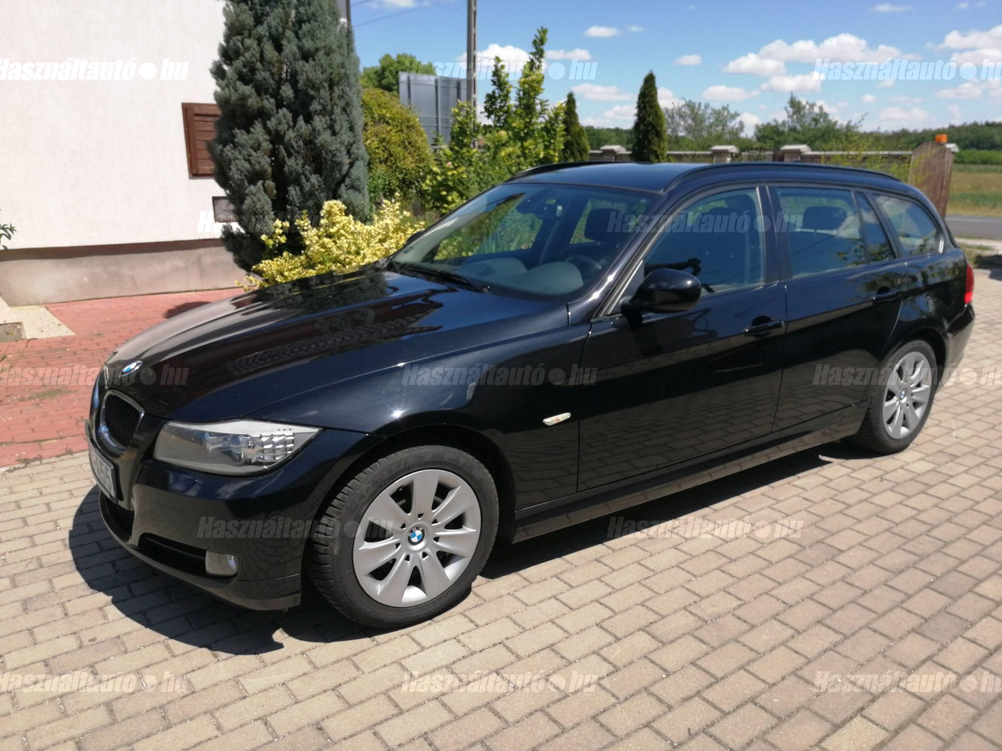 BMW 318 2011 - 1