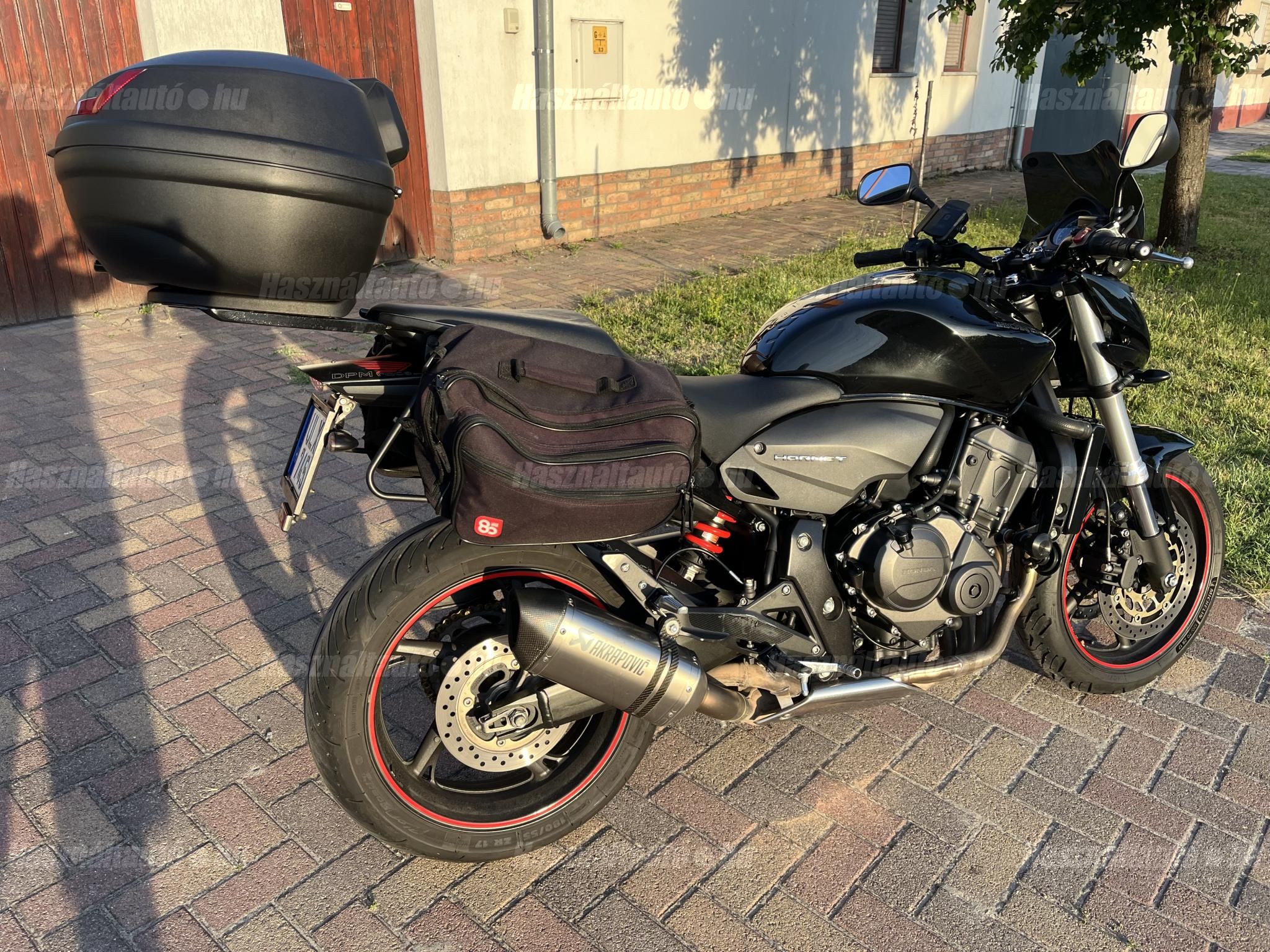 HONDA CB 600 F (HORNET) 2010/4 - 1