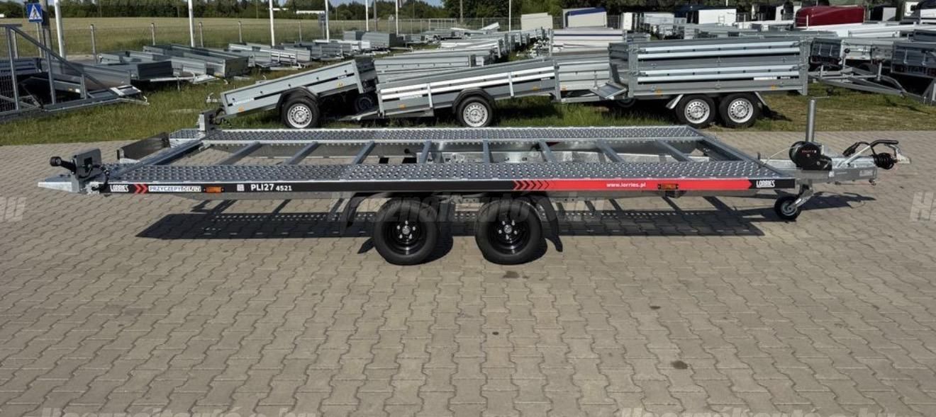 LORRIES 2026/7 - 1