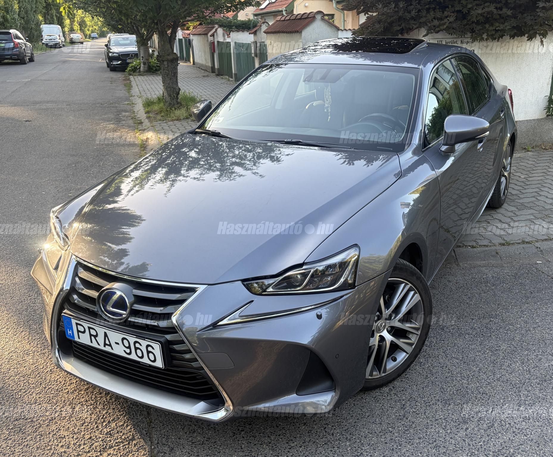 LEXUS IS 2018/4 - 1