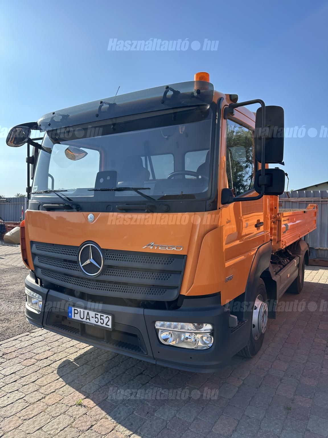 MERCEDES-BENZ 2018/8 - 1