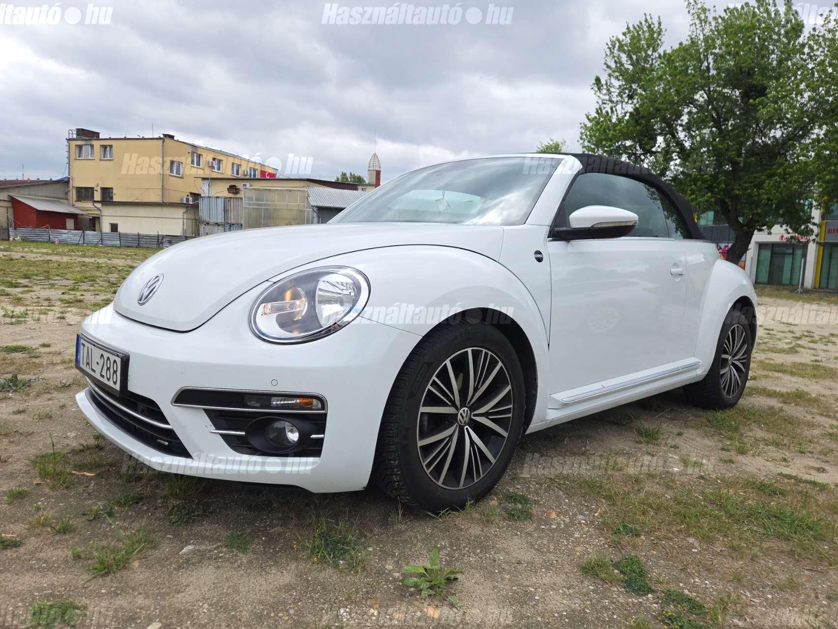 VOLKSWAGEN BEETLE 2017/8 - 1