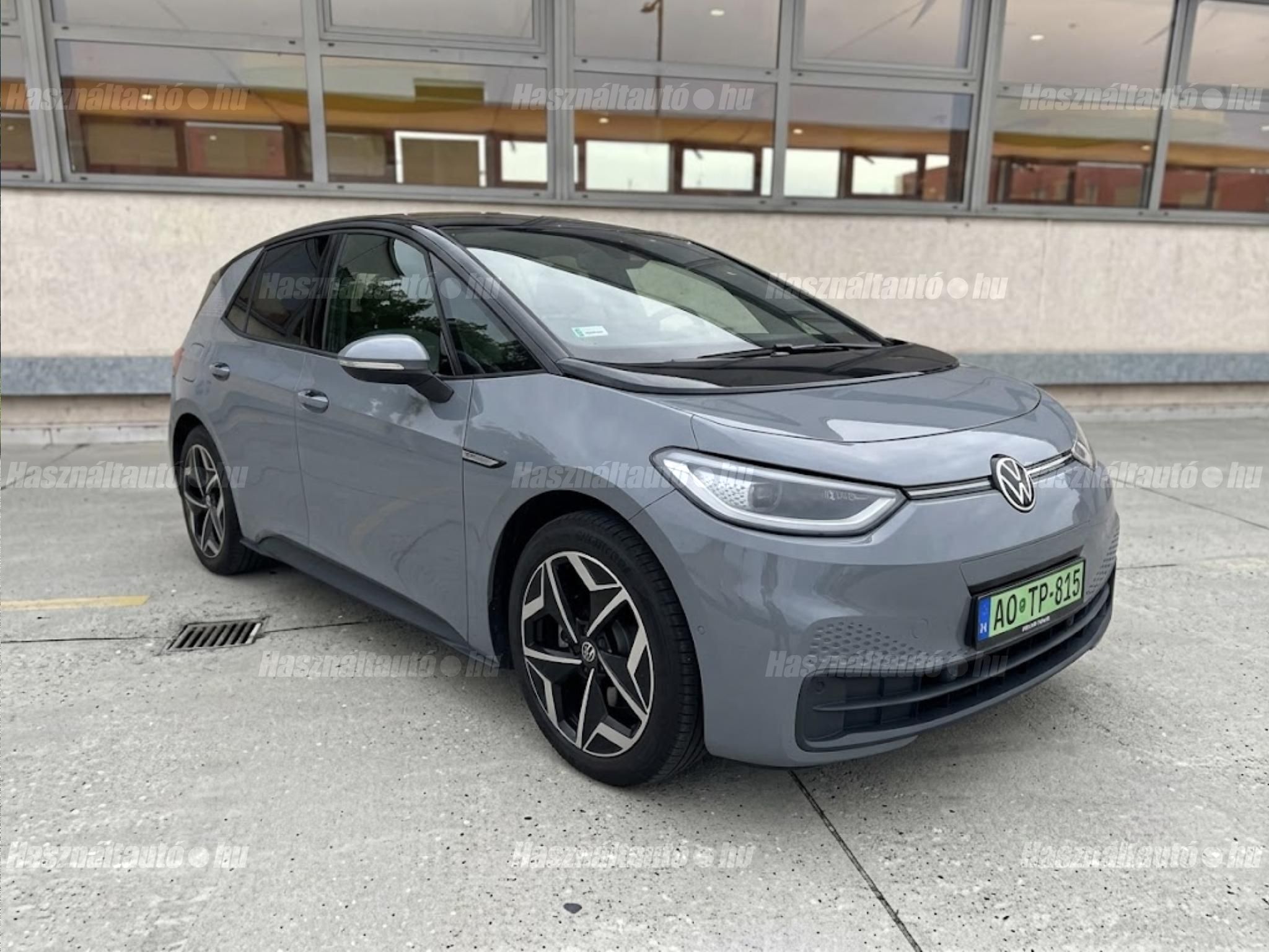 VOLKSWAGEN ID.3 2022/1 - 1