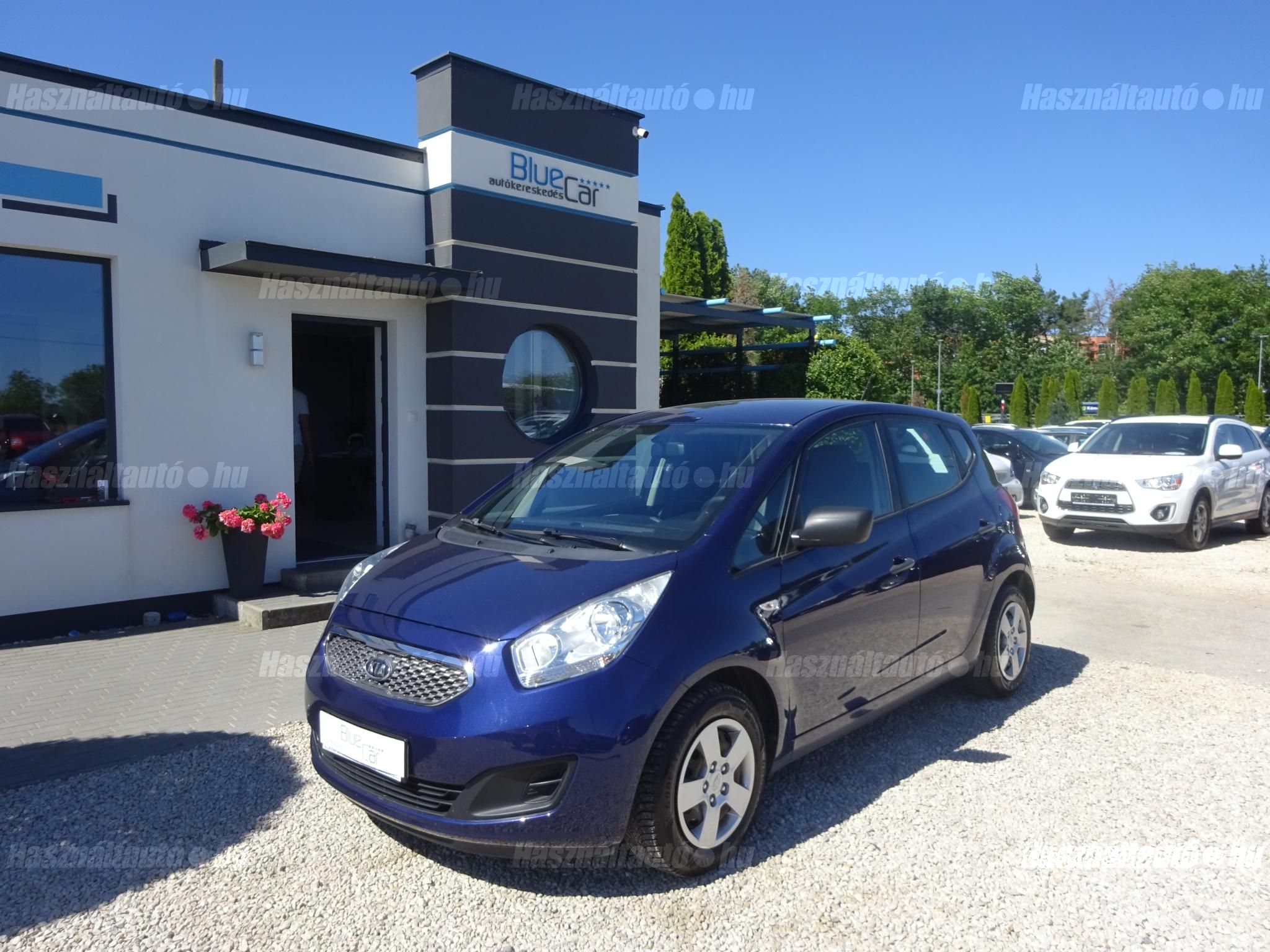 KIA VENGA 2010/10 - 1