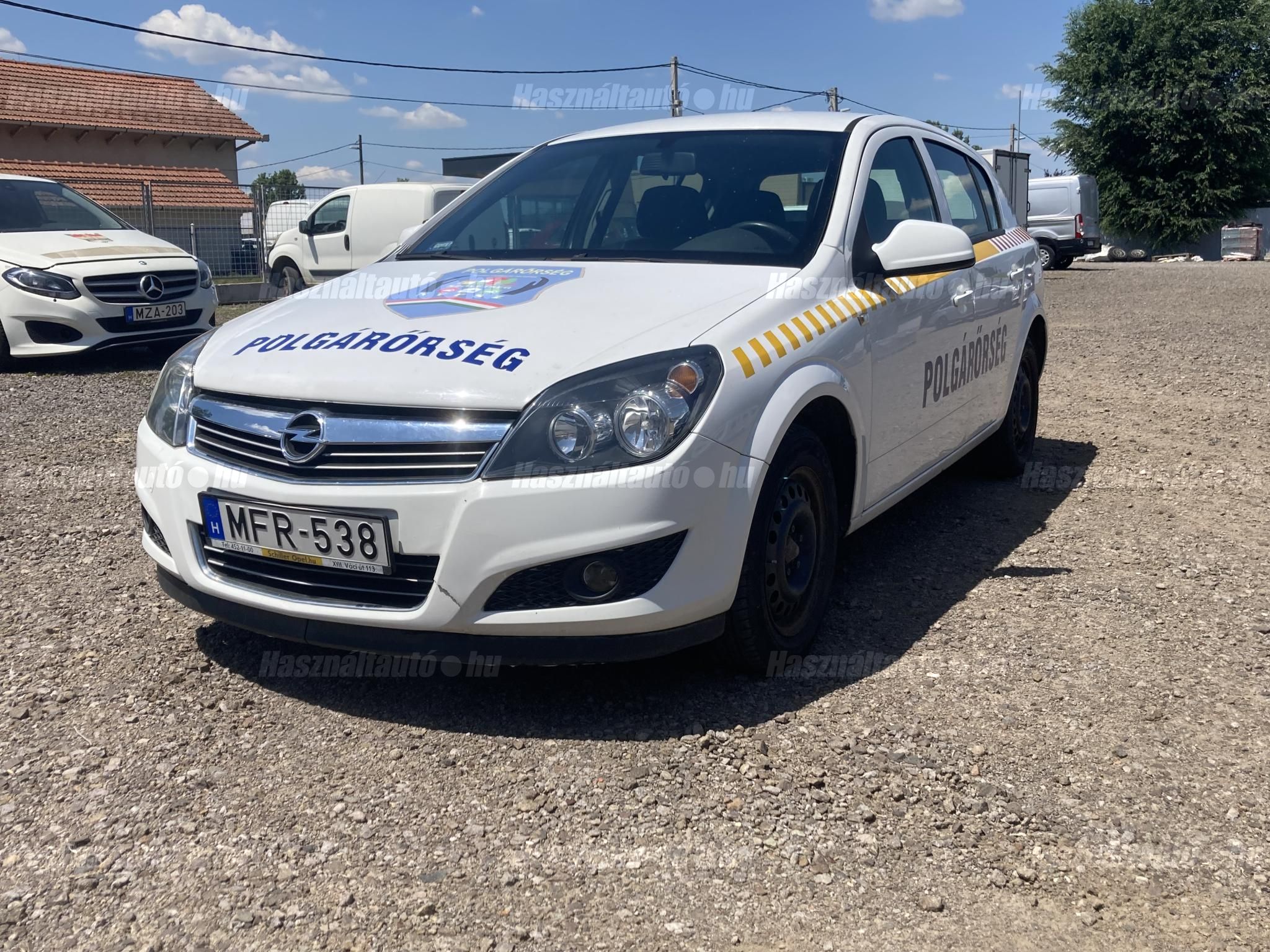 OPEL ASTRA H 2012/12 - 1
