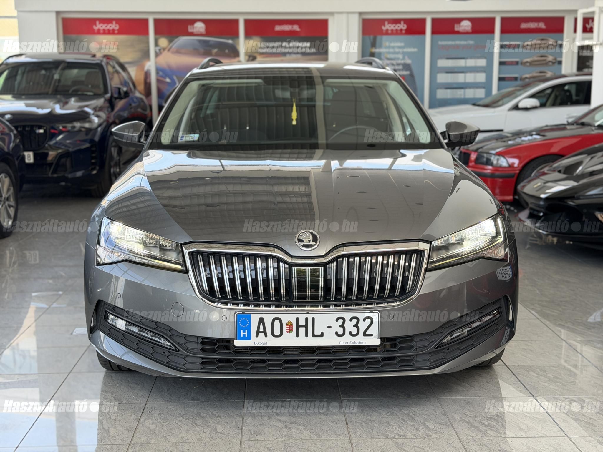 SKODA SUPERB 2022/5 - 1