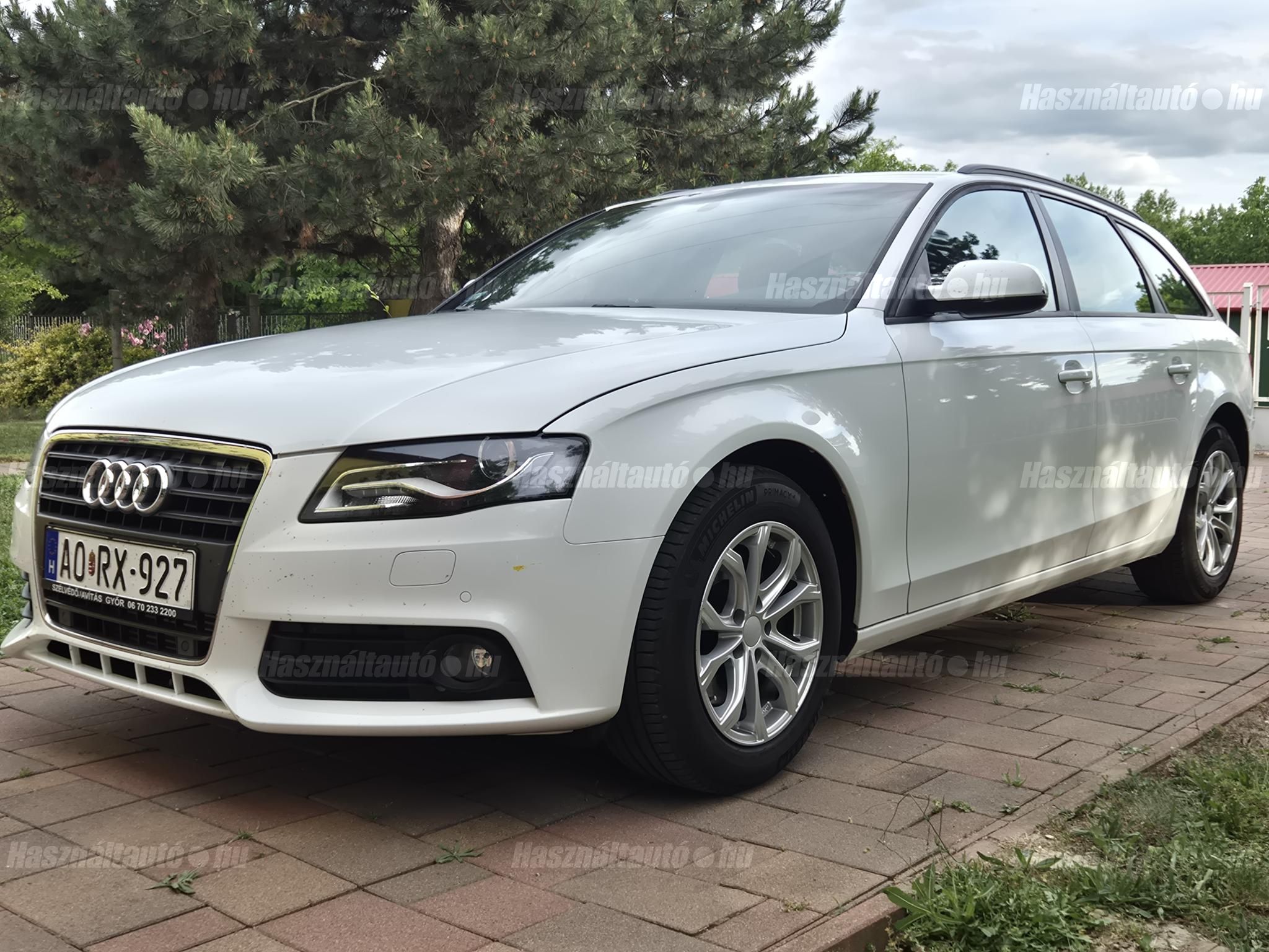 AUDI A4 2012/1 - 1