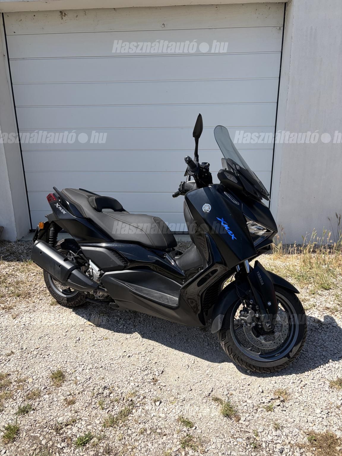 YAMAHA X-MAX 300 2024 - 1