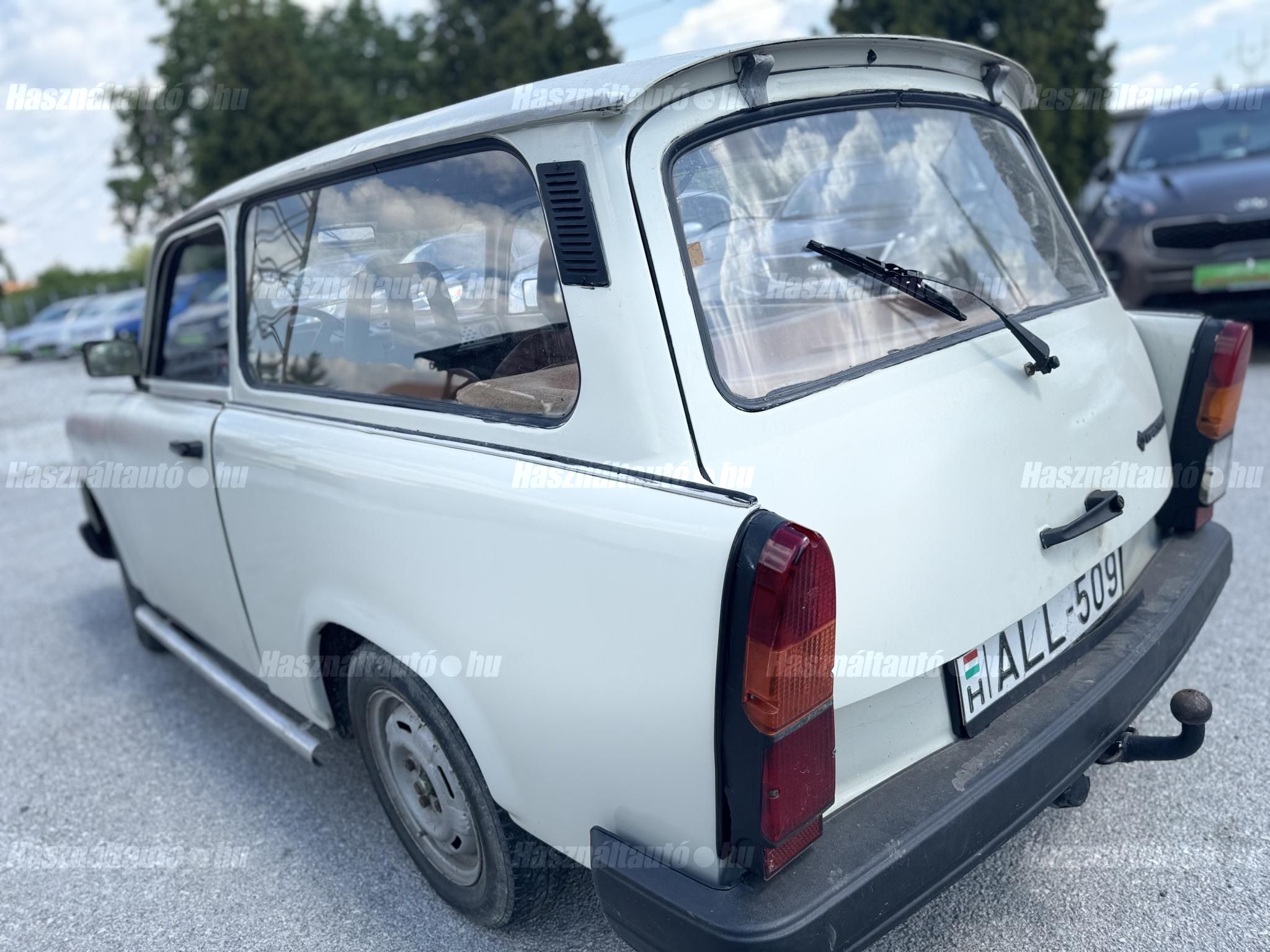 TRABANT 1.1 1990/11 - 1