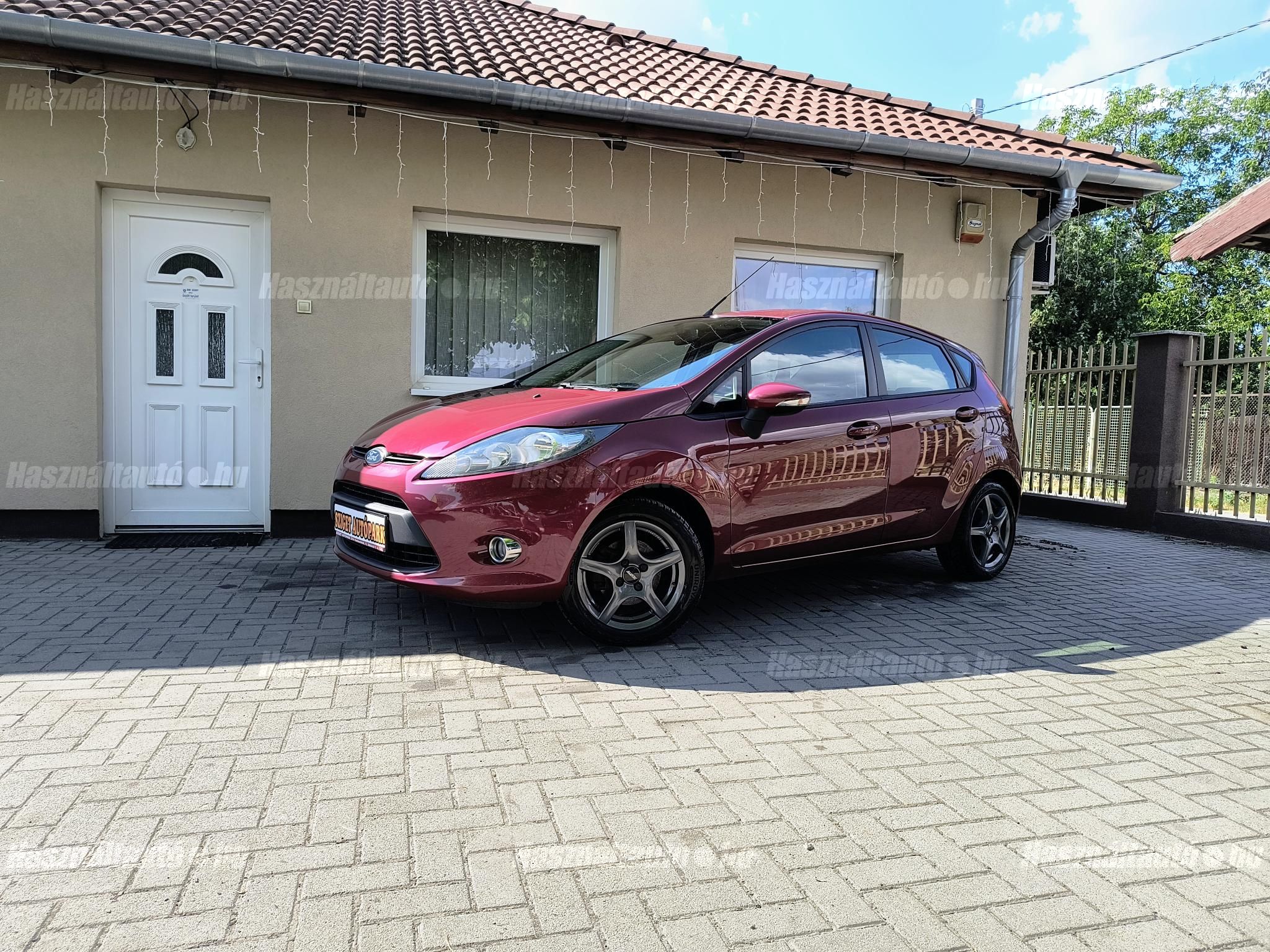 FORD FIESTA 2011/10 - 1