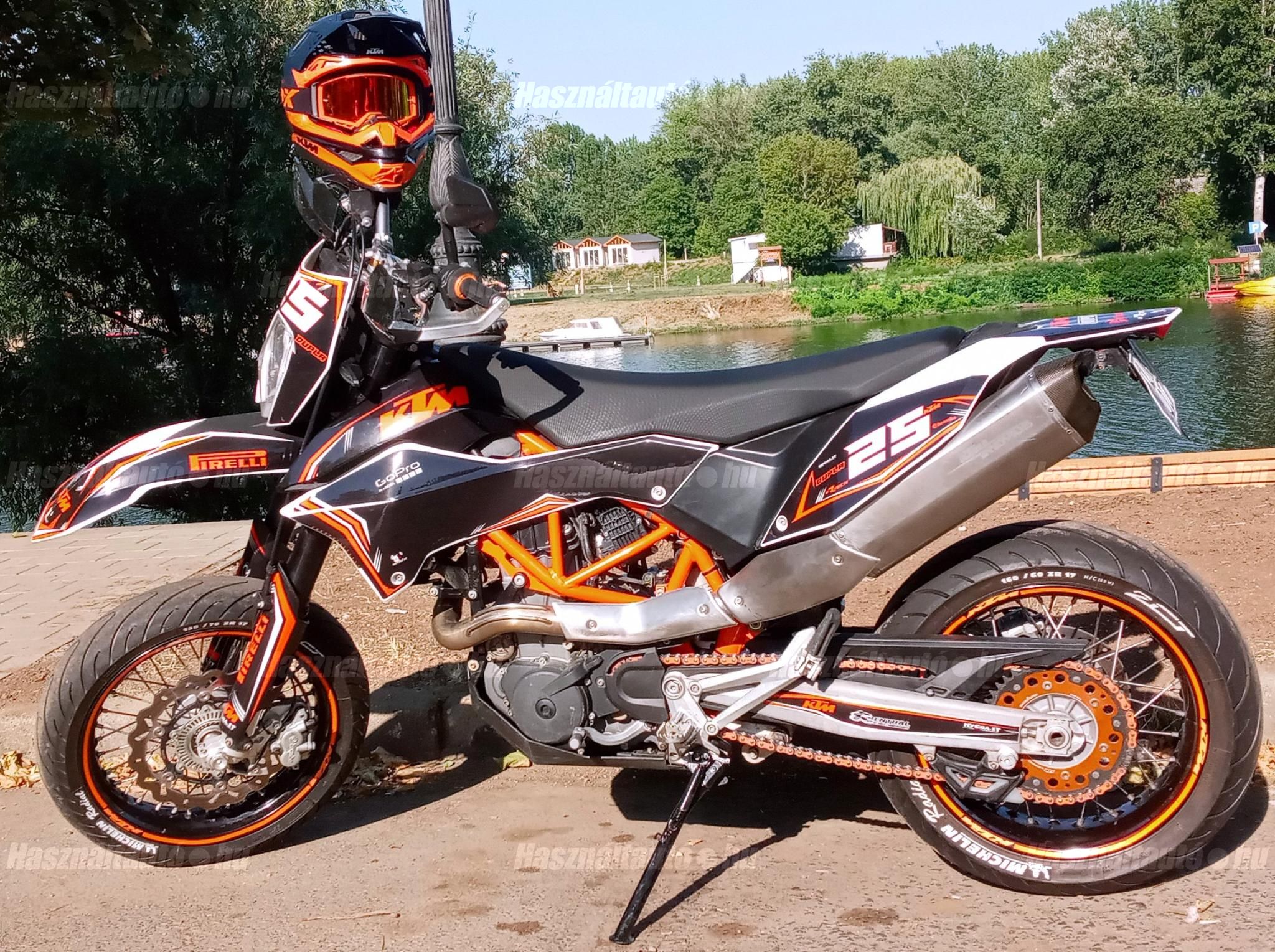 KTM 690 SMC 2017 - 1