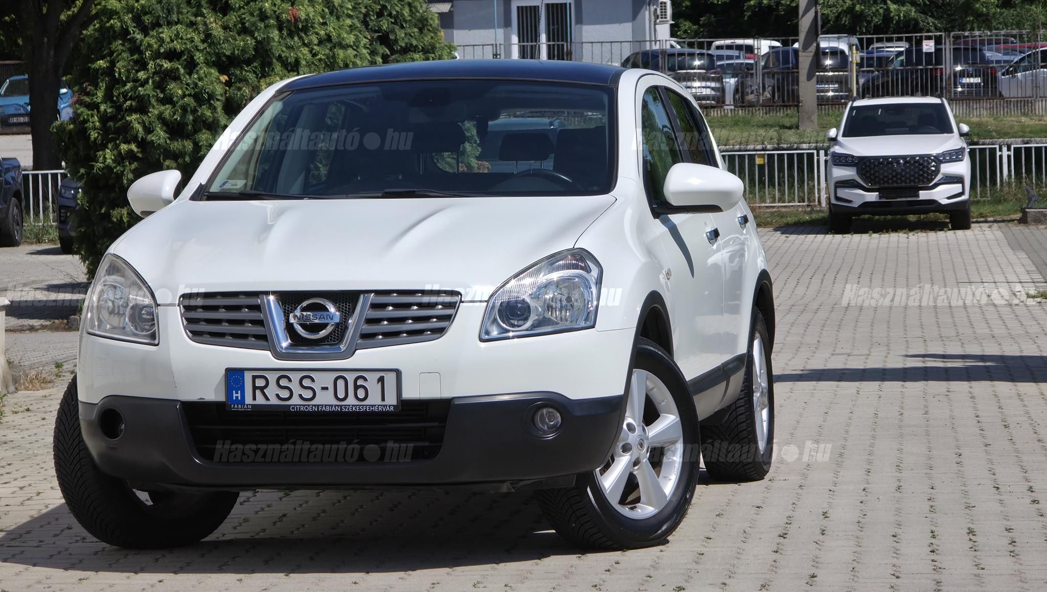 NISSAN QASHQAI 2009/12 - 1