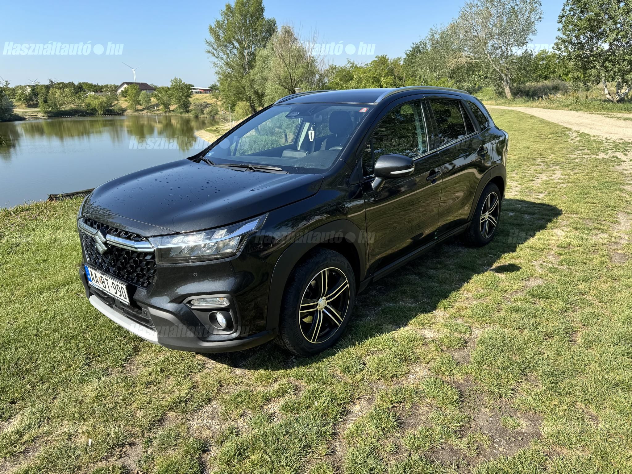 SUZUKI S-CROSS 2022/10 - 1