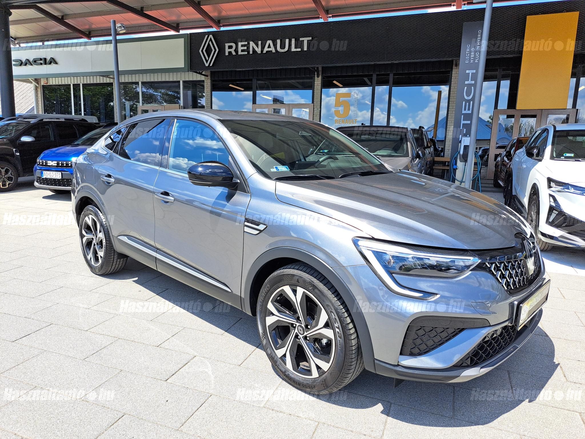 RENAULT ARKANA 2025/6 - 1