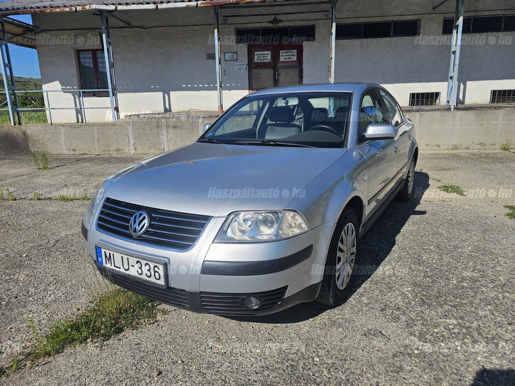 VOLKSWAGEN PASSAT 2000/11 - 1