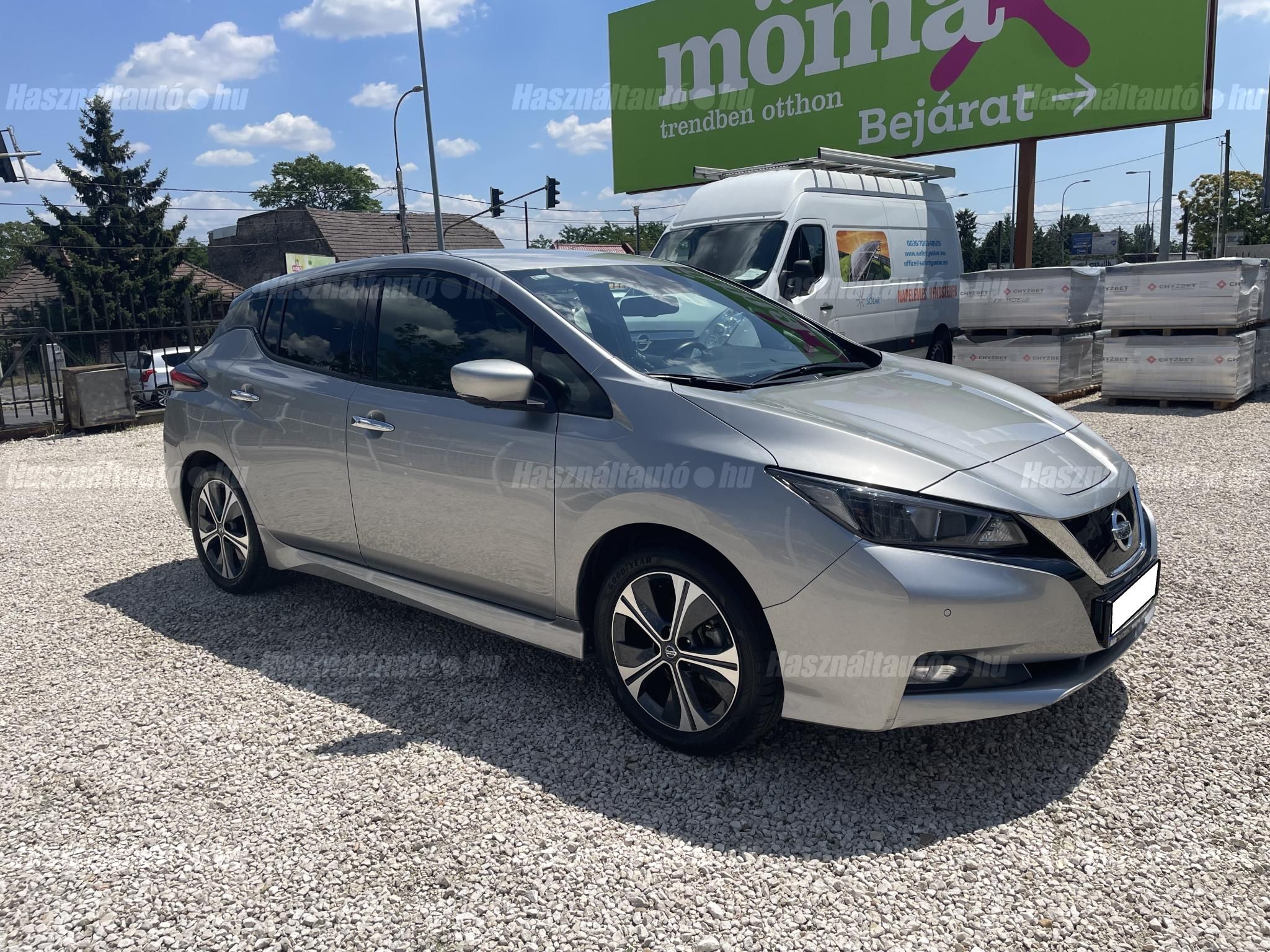 NISSAN LEAF 2021/10 - 1