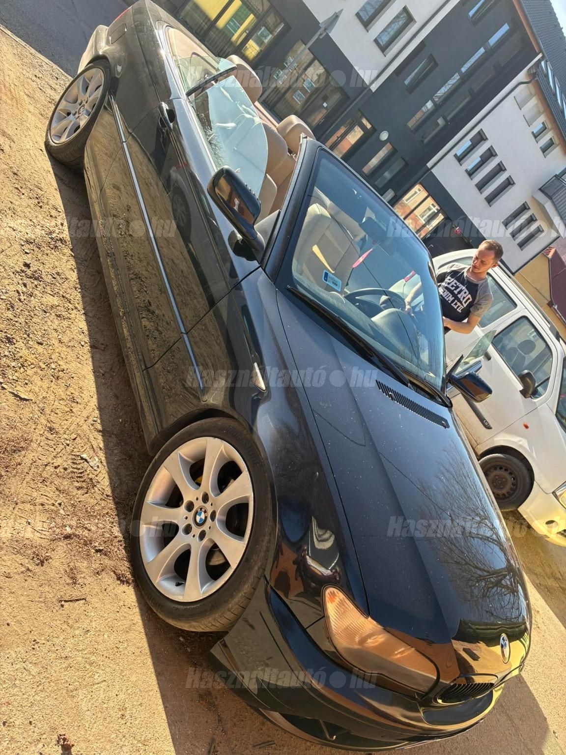 BMW 318 2003/4 - 1