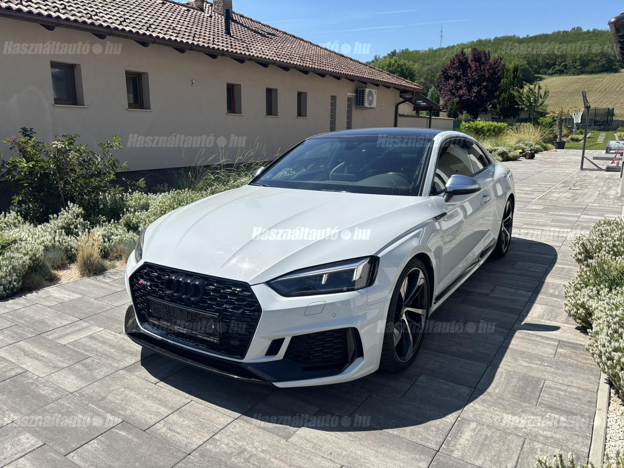AUDI RS5 2017/9 - 1