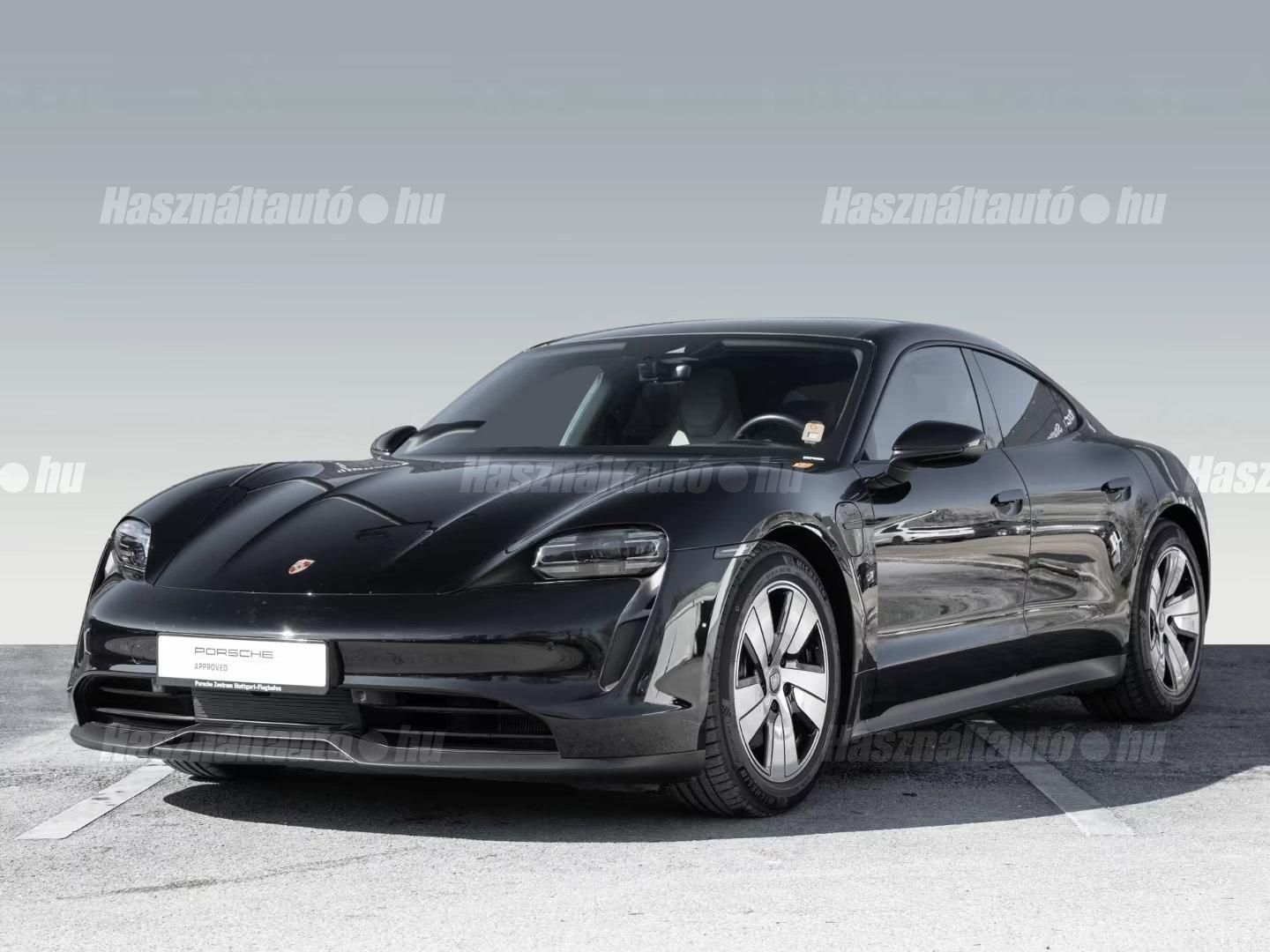 PORSCHE TAYCAN 2023/7 - 1