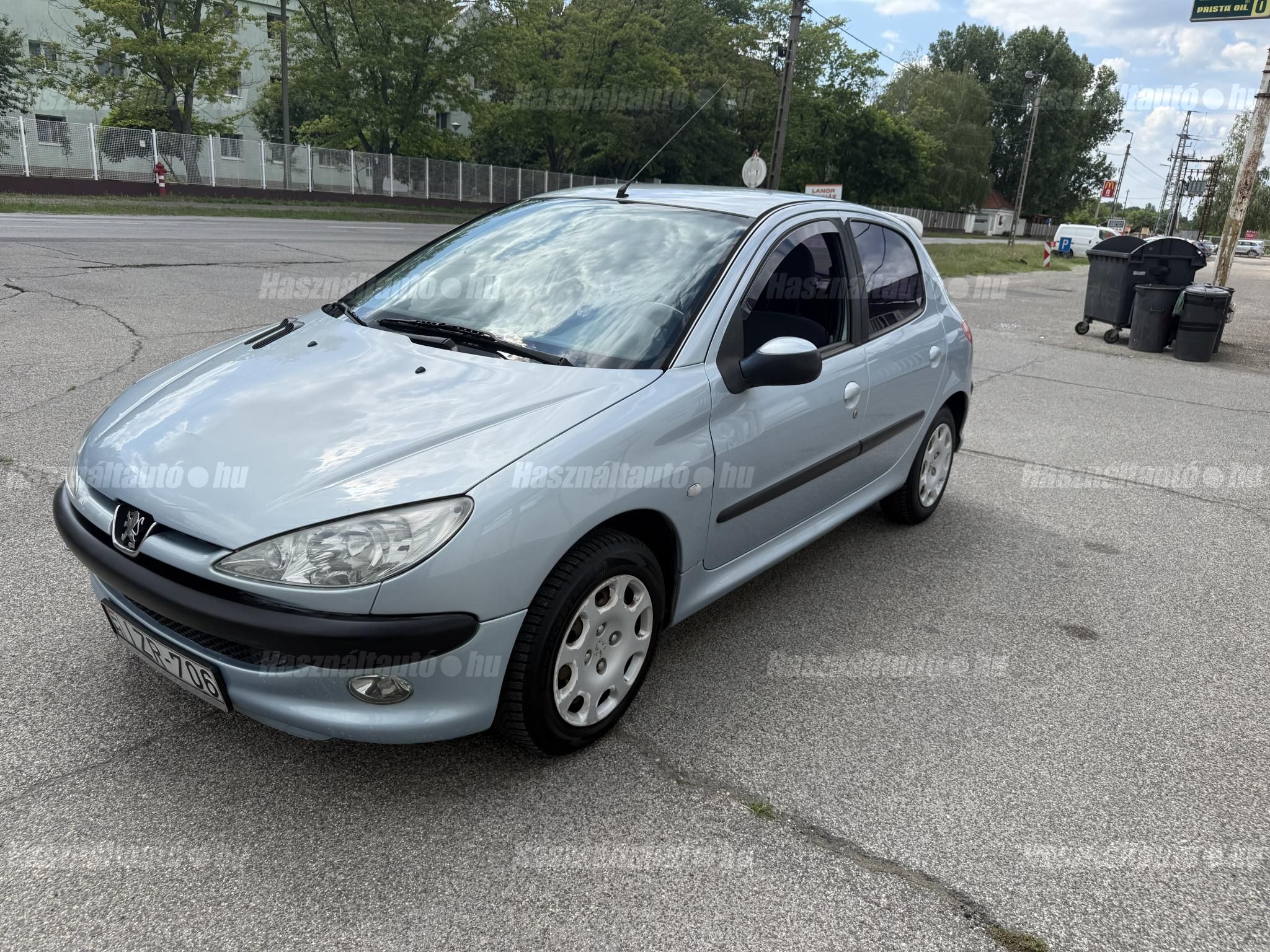 PEUGEOT 206 2003 - 1