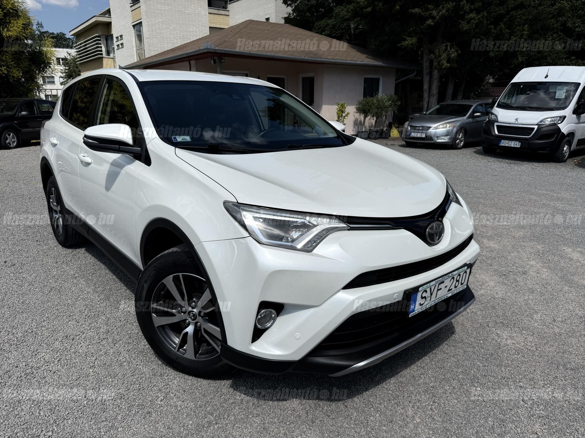 TOYOTA RAV 4 2016/9 - 1