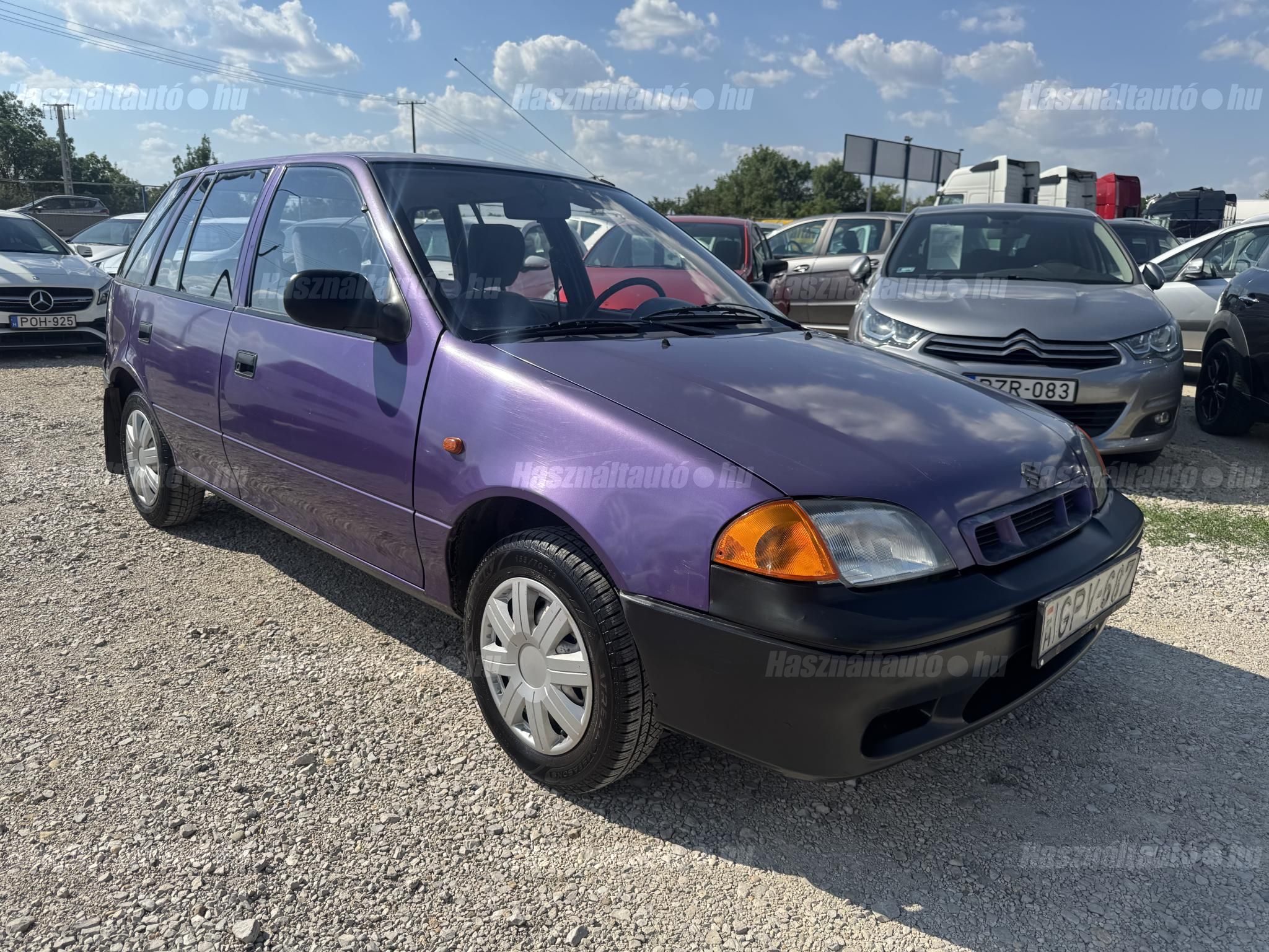 SUZUKI SWIFT 1998/8 - 1
