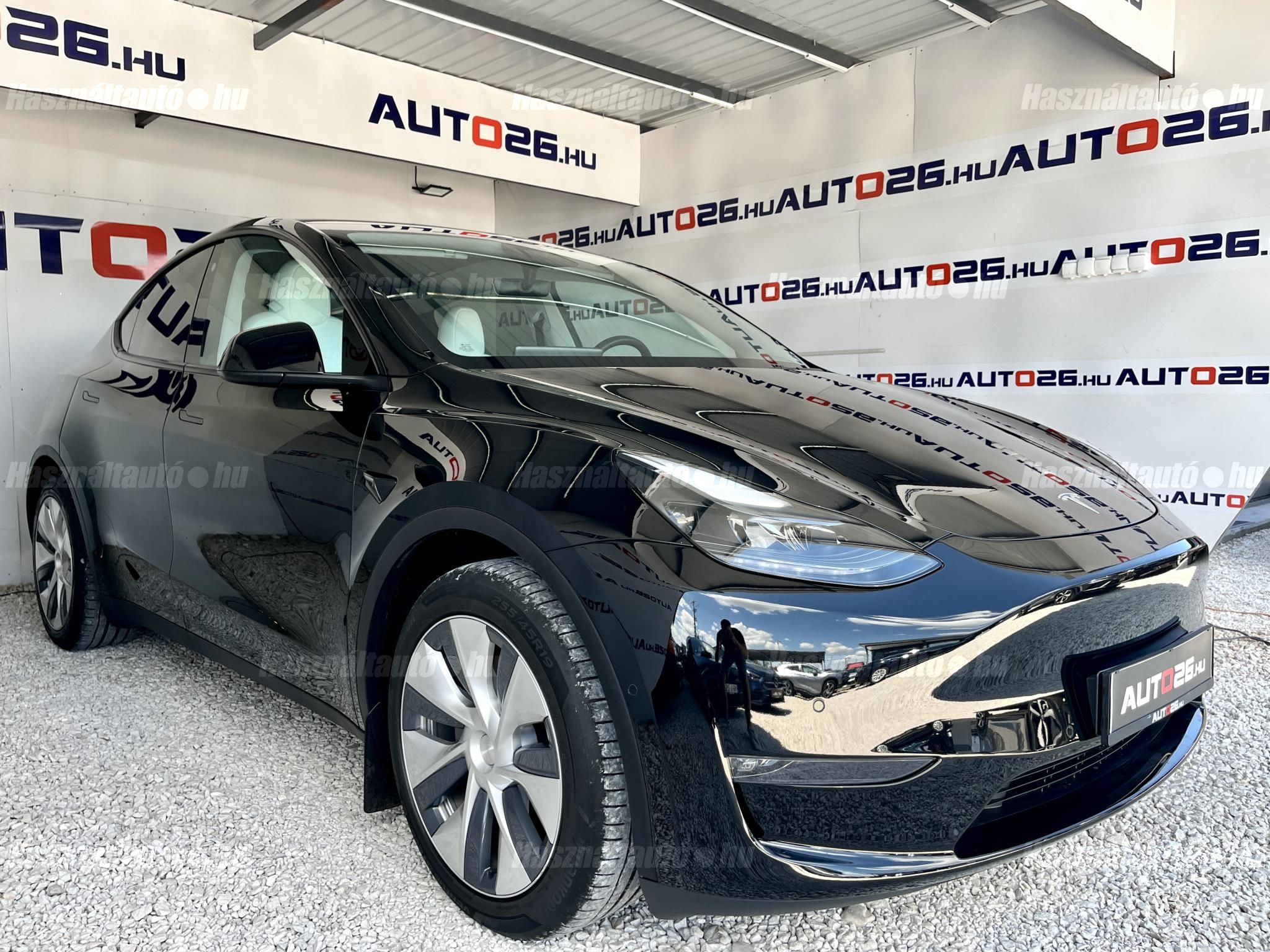 TESLA MODEL Y 2022/12 - 1