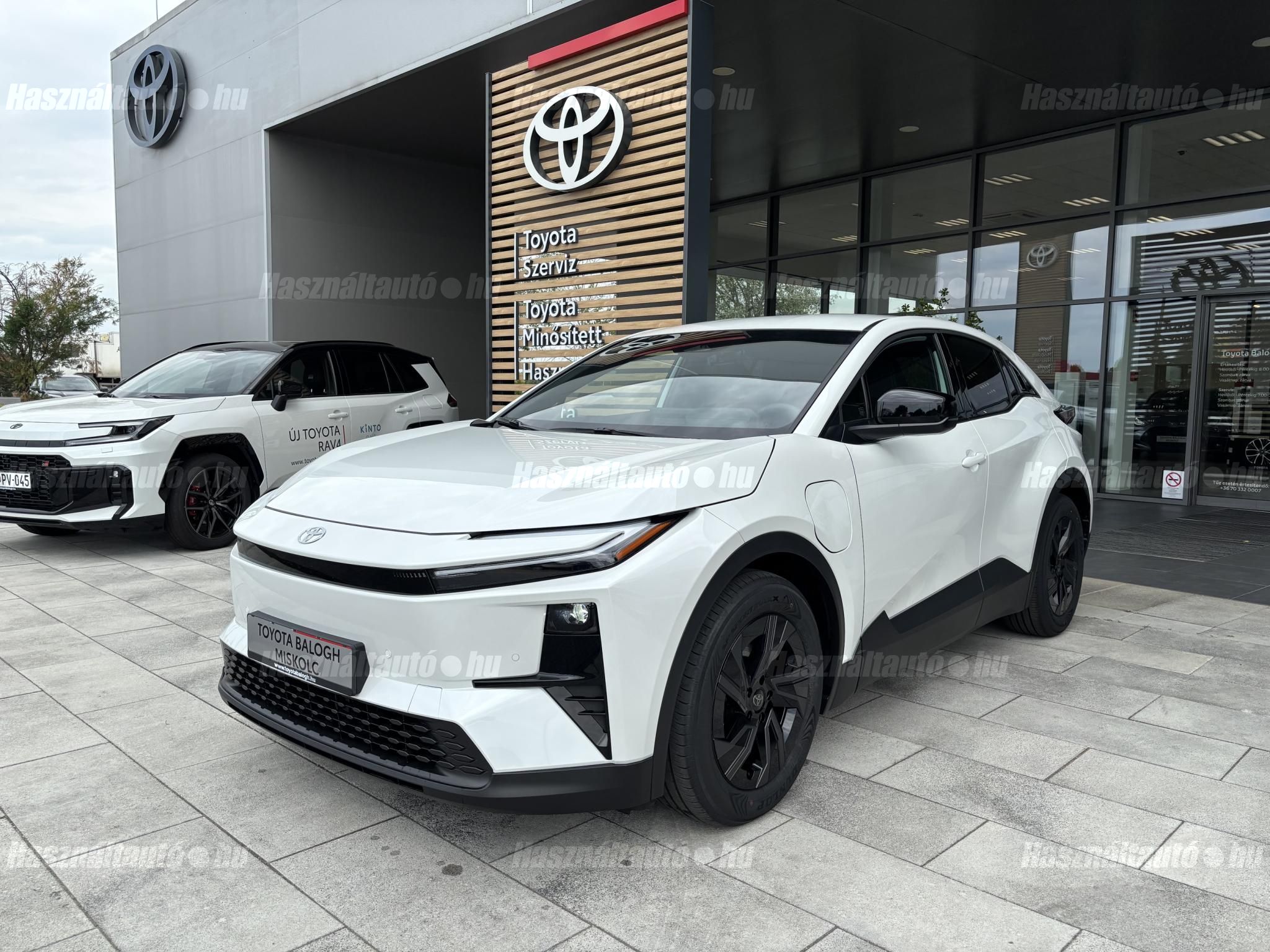 TOYOTA C-HR 2026/1 - 1