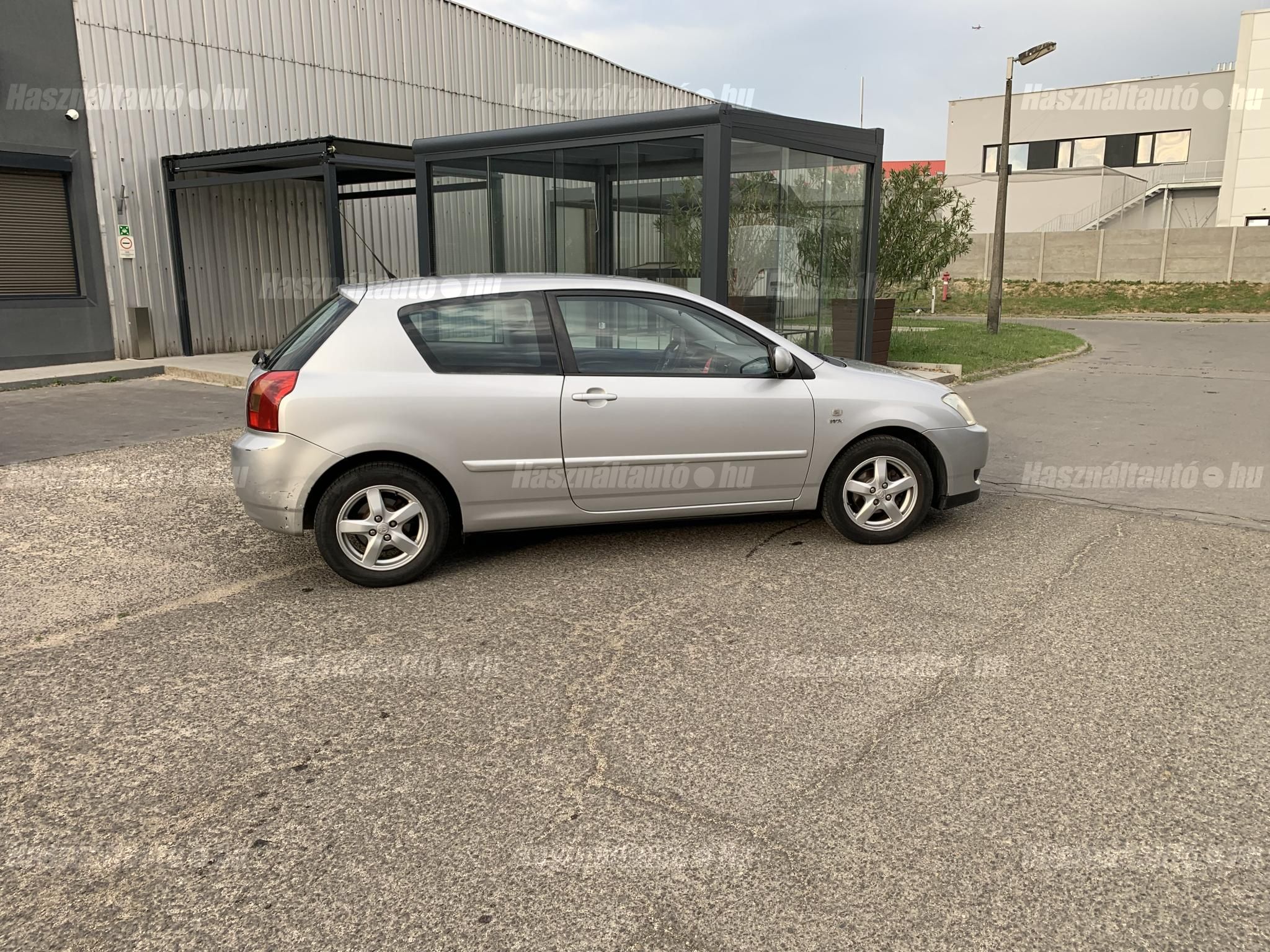 TOYOTA COROLLA 2003/6 - 1