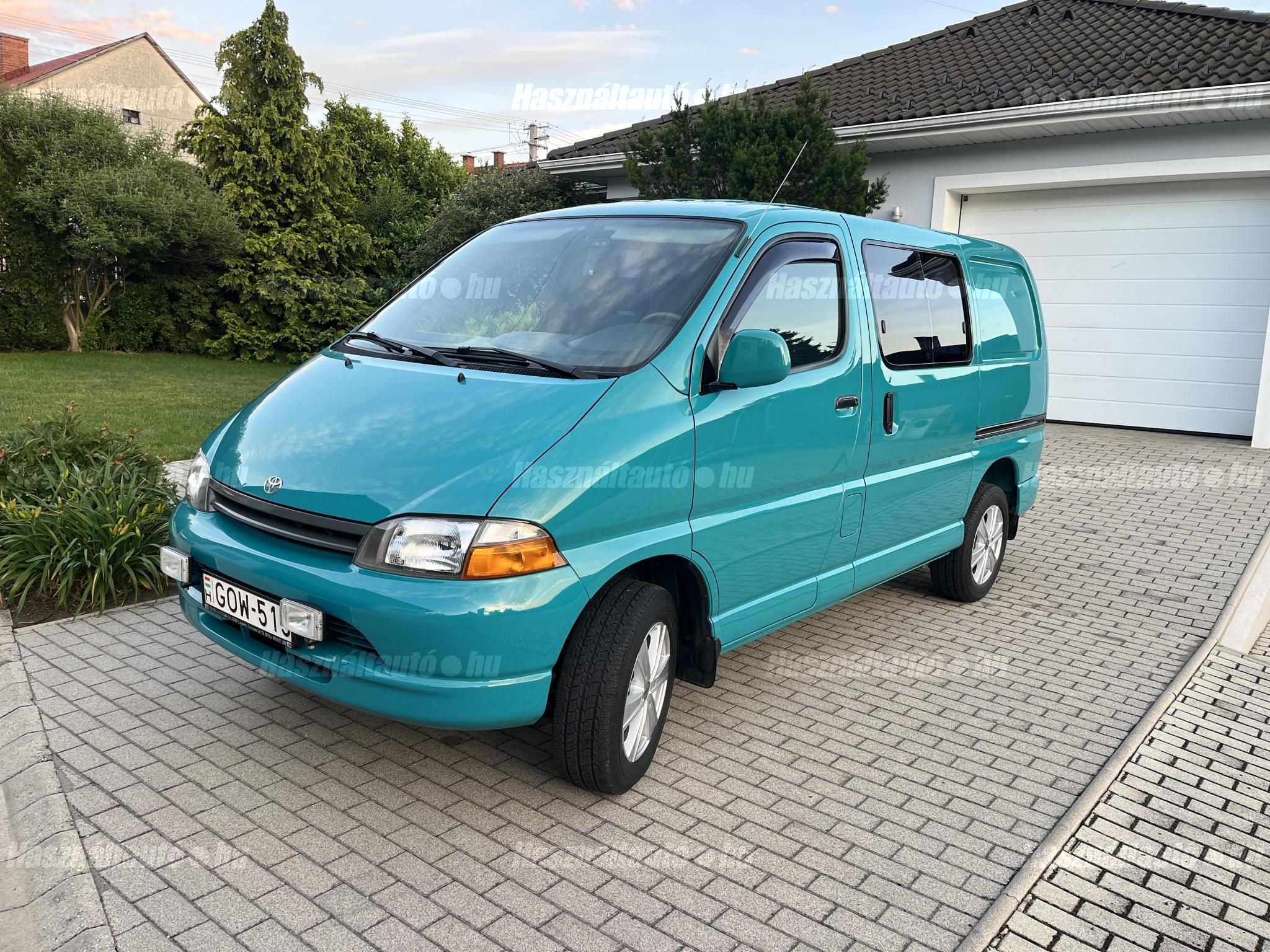 TOYOTA HIACE 1998/6 - 1