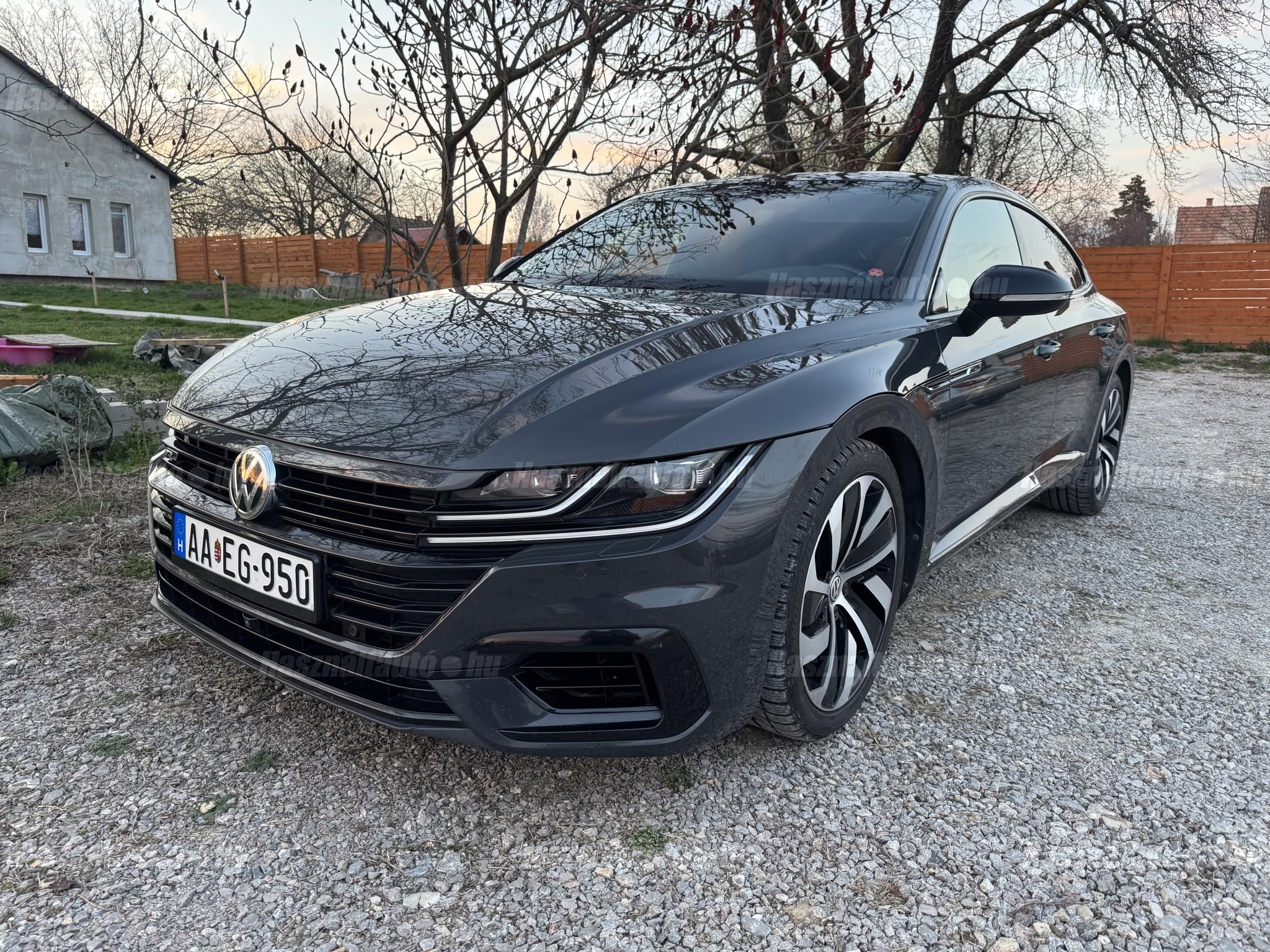 VOLKSWAGEN ARTEON 2019/8 - 1