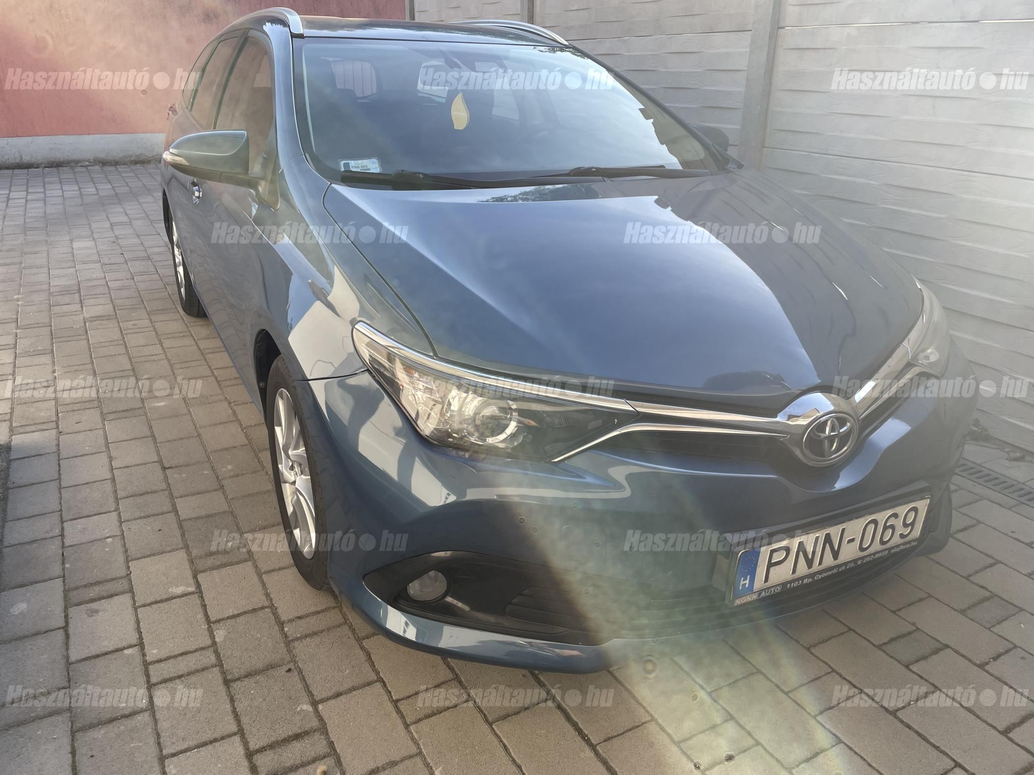 TOYOTA AURIS 2017/6 - 1