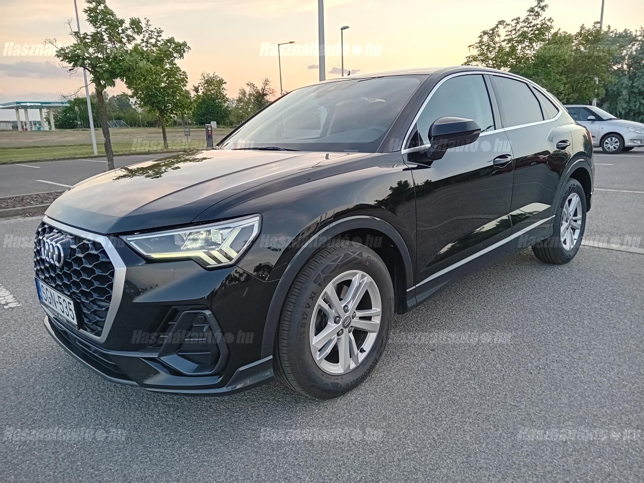 AUDI Q3 2020/9 - 1