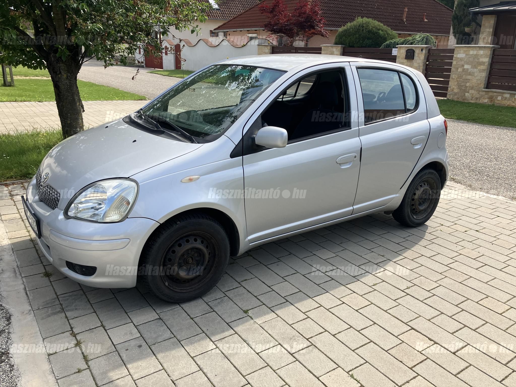 TOYOTA YARIS 2006 - 1