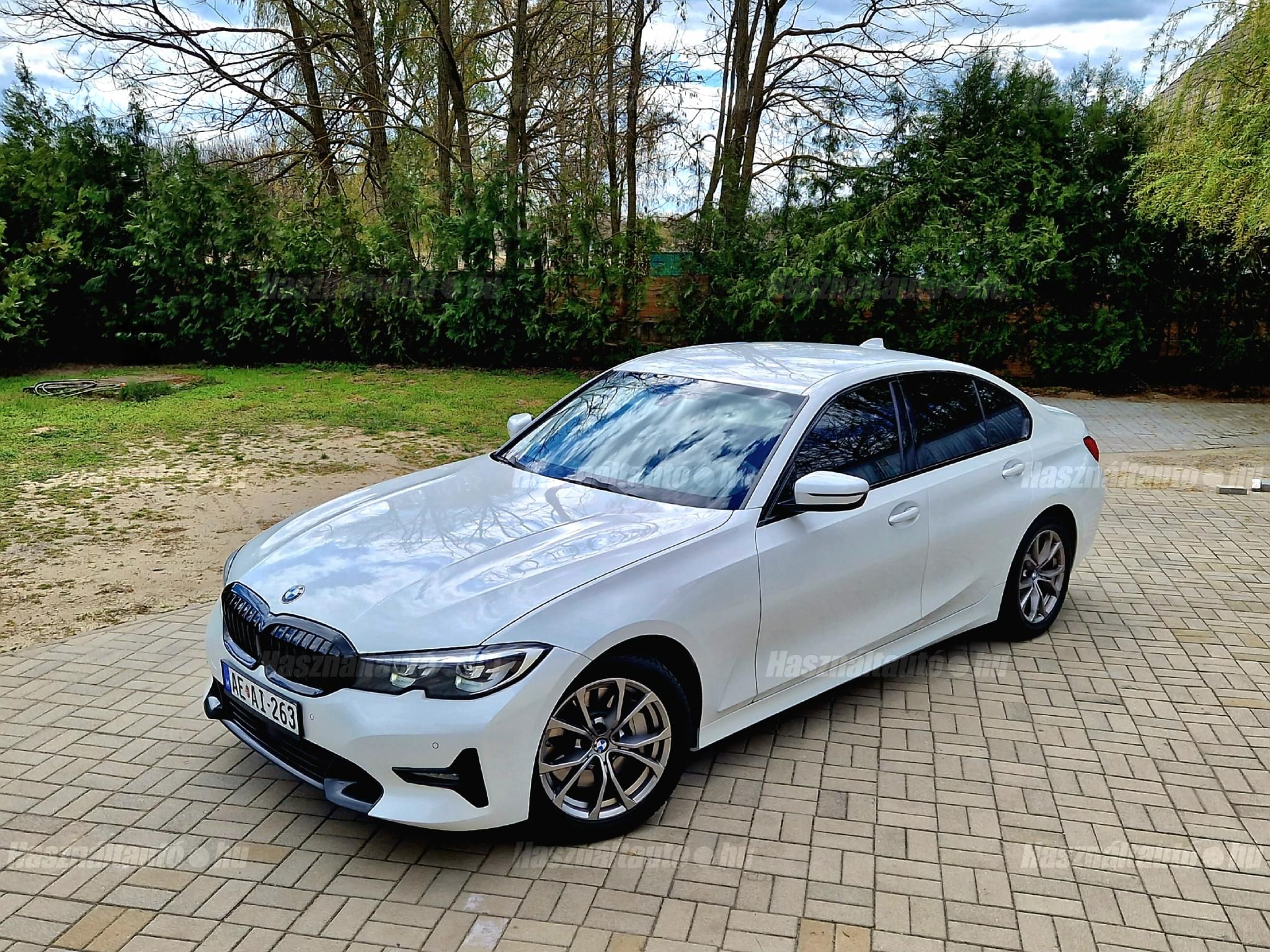 BMW 330 2021/10 - 1