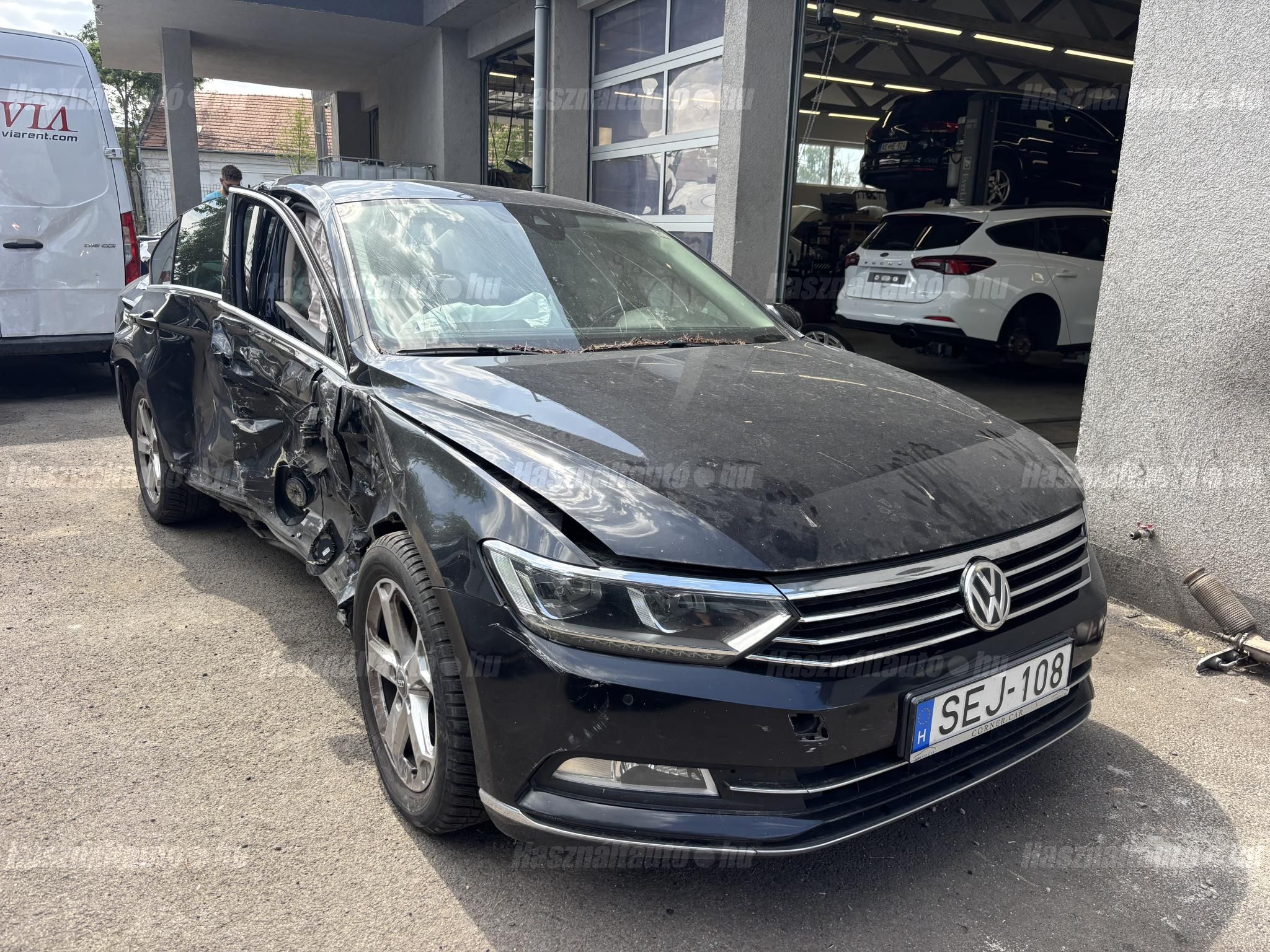 VOLKSWAGEN PASSAT VIII 2017/6 - 1